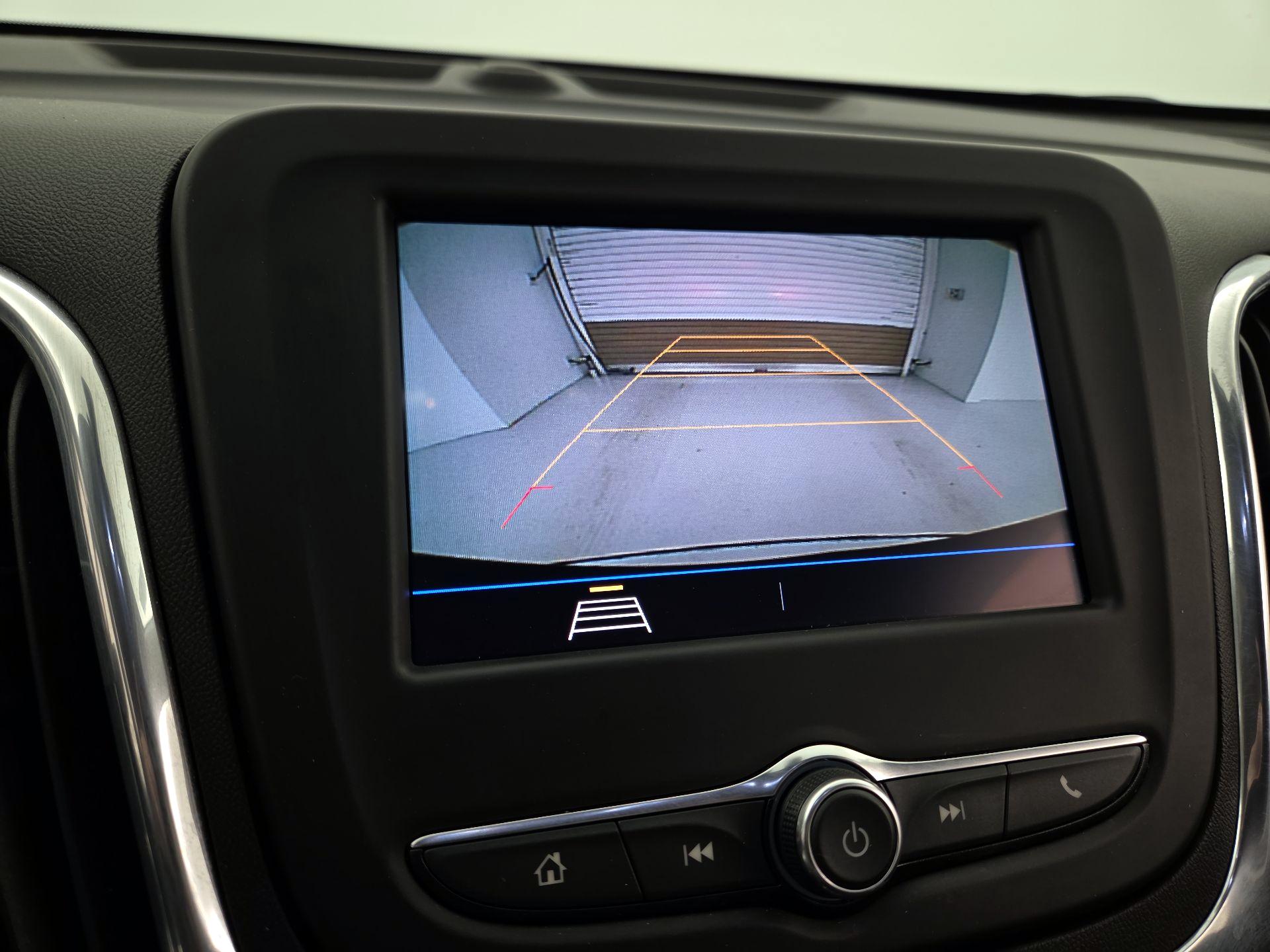 Thumbnail: 2020 Chevrolet Equinox - 14