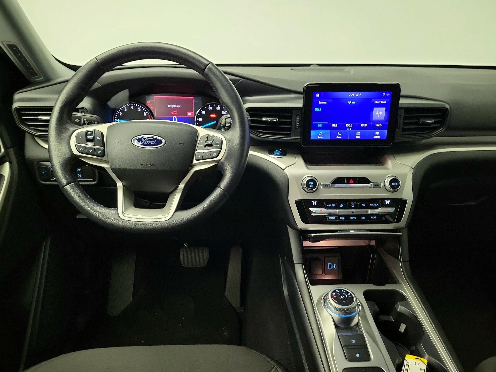 Thumbnail: 2020 Ford Explorer - 10