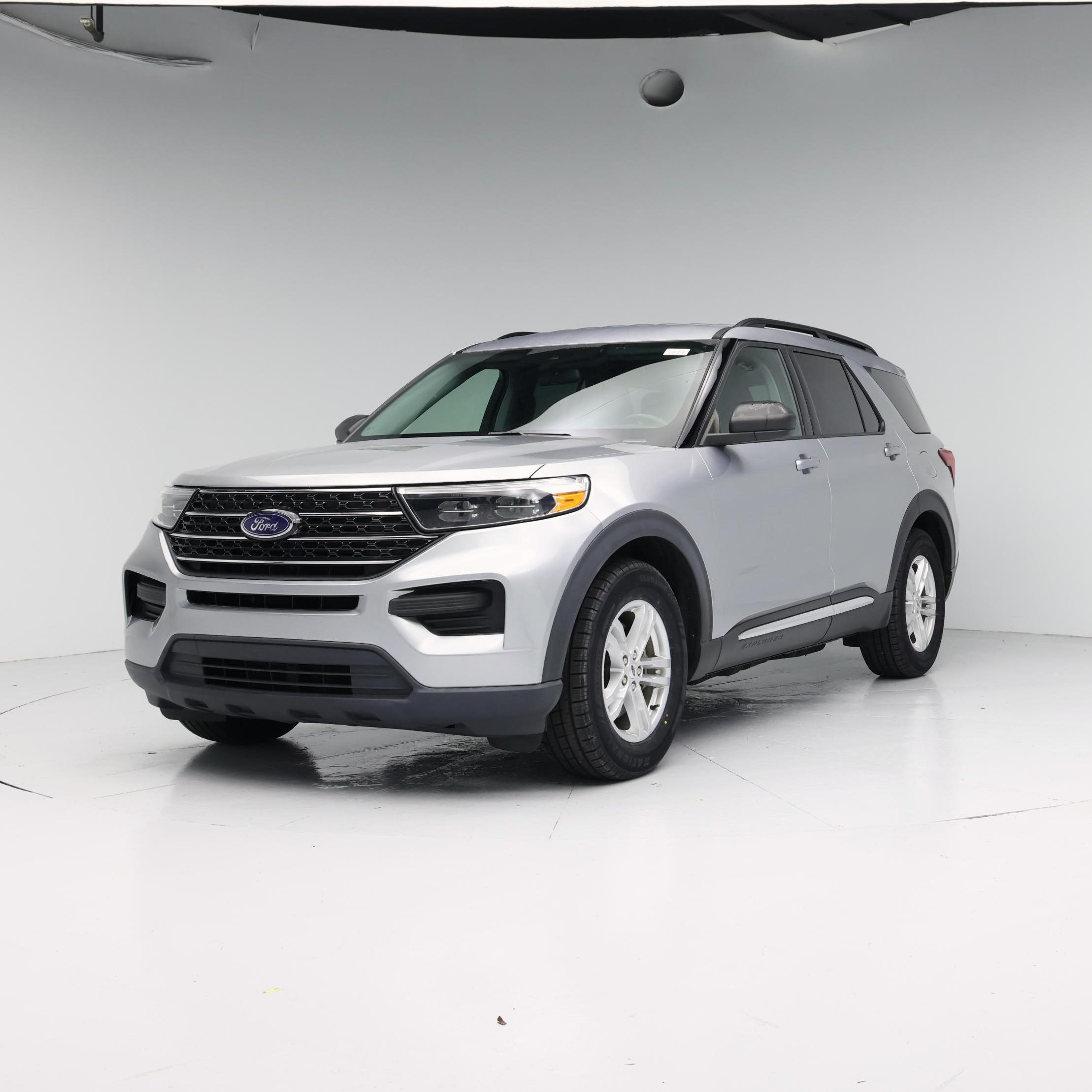 Thumbnail: 2020 Ford Explorer - 4