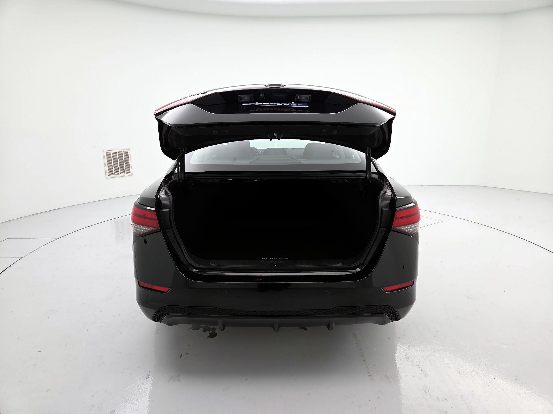 Thumbnail: 2024 Nissan Sentra - 20
