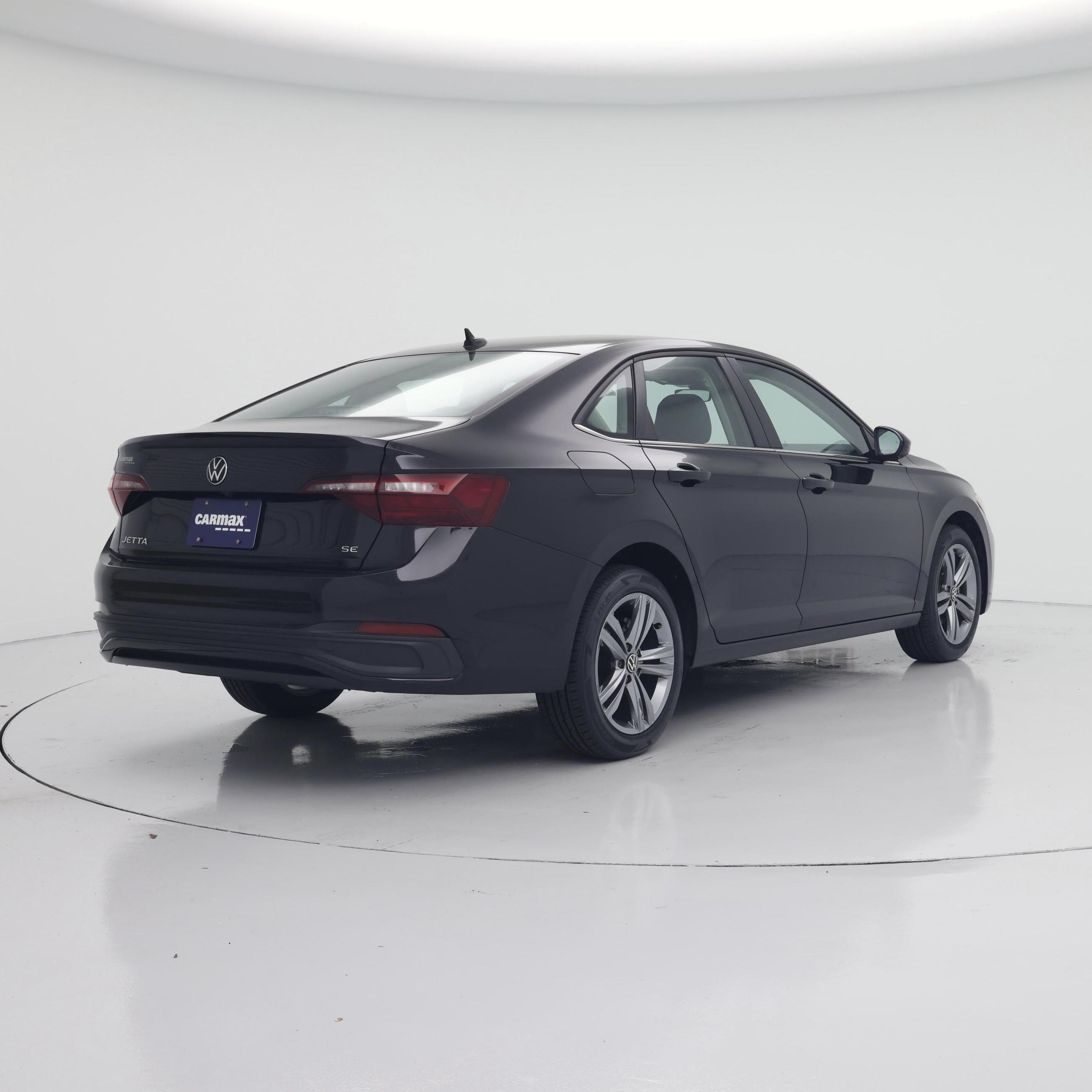 Thumbnail: 2024 Volkswagen Jetta - 8