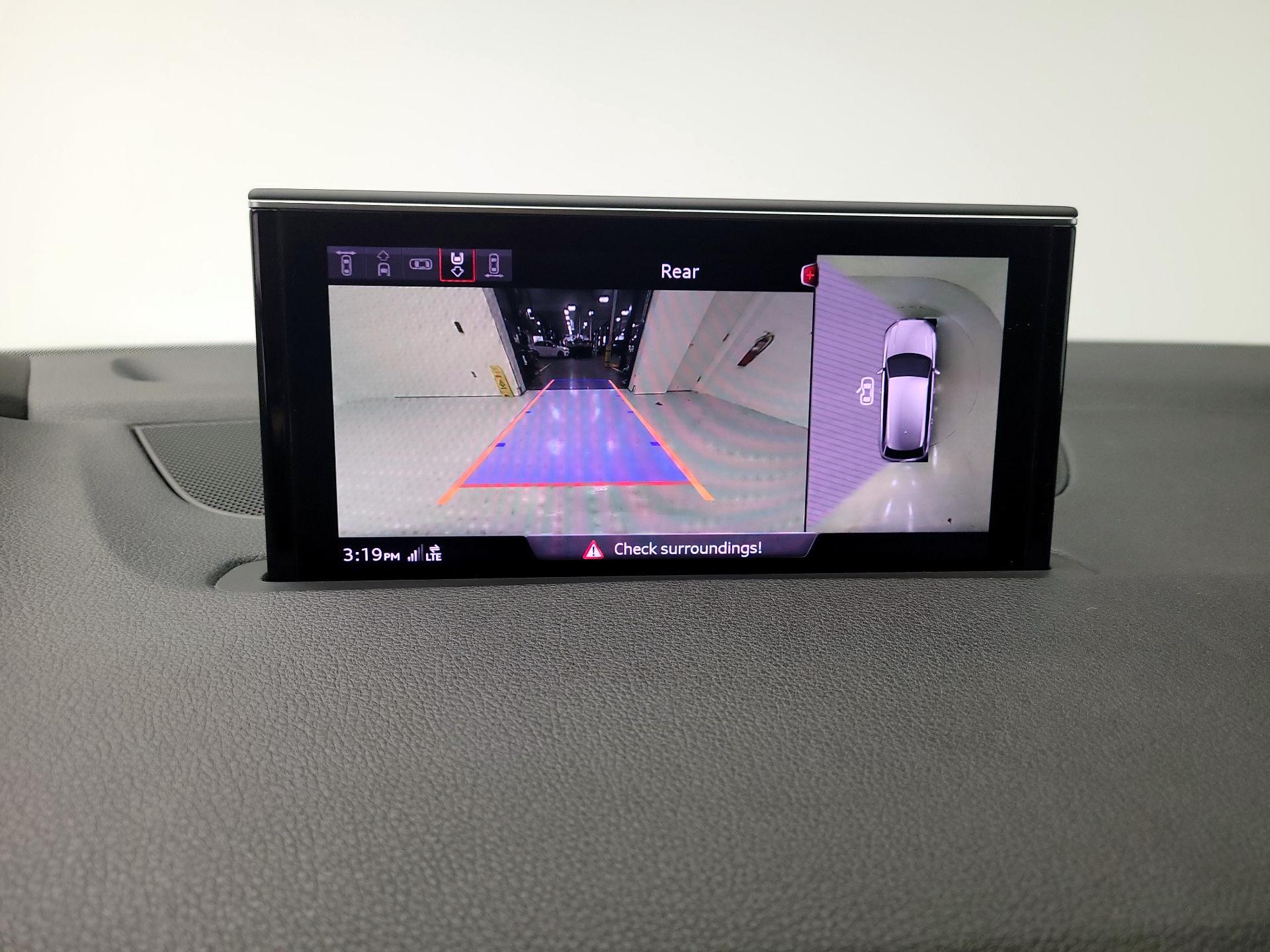 Thumbnail: 2019 Audi Q7 - 15