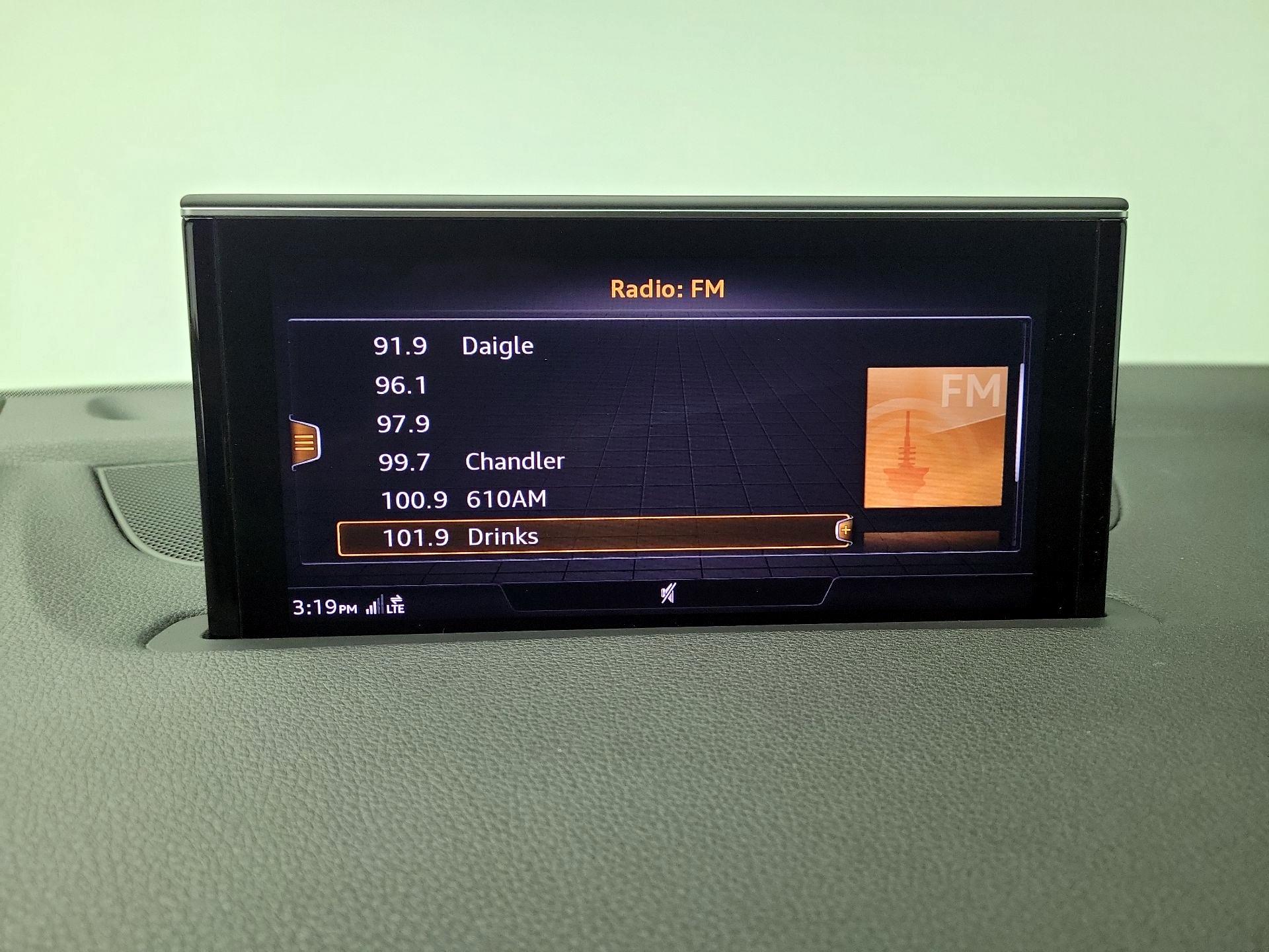 Thumbnail: 2019 Audi Q7 - 16