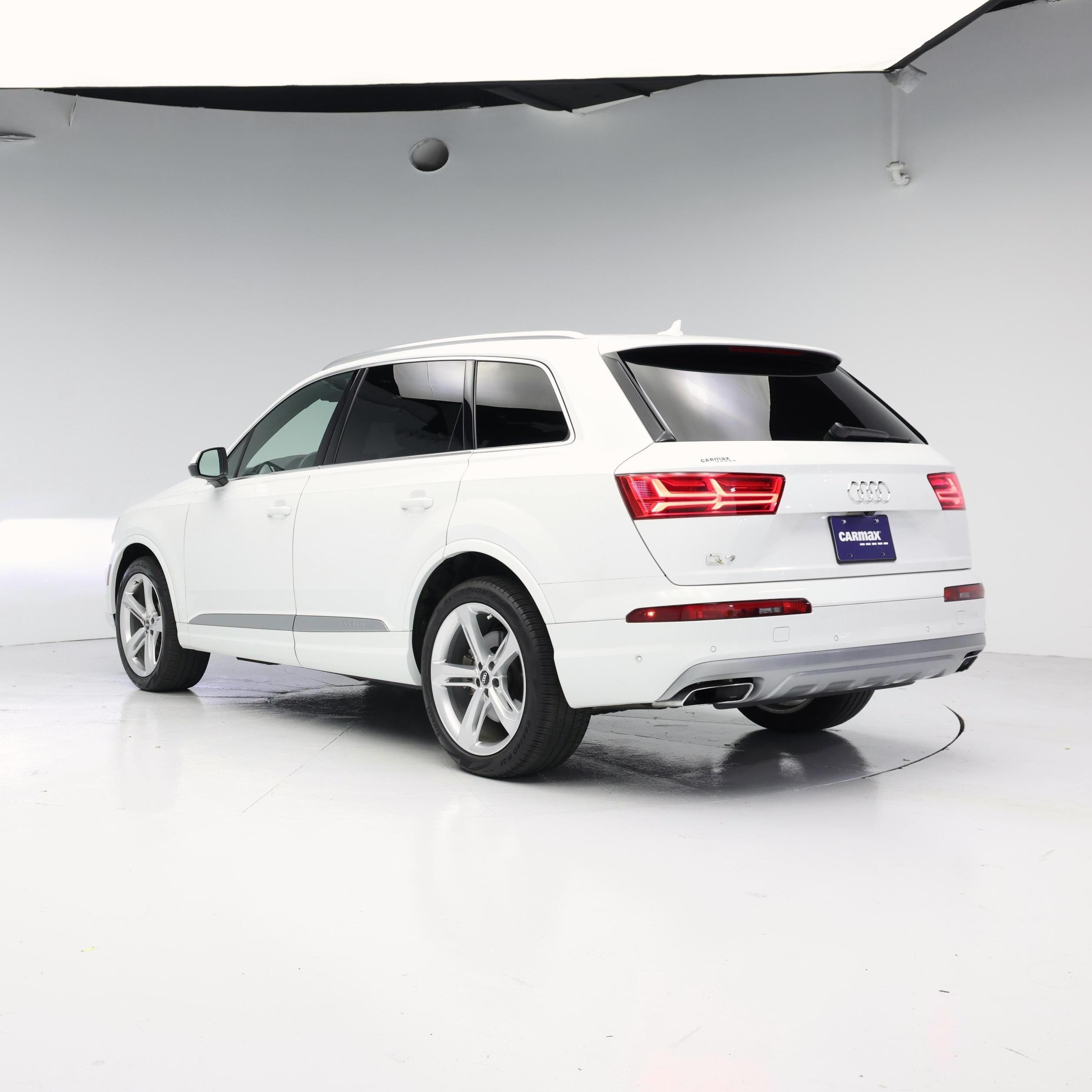 Thumbnail: 2019 Audi Q7 - 2