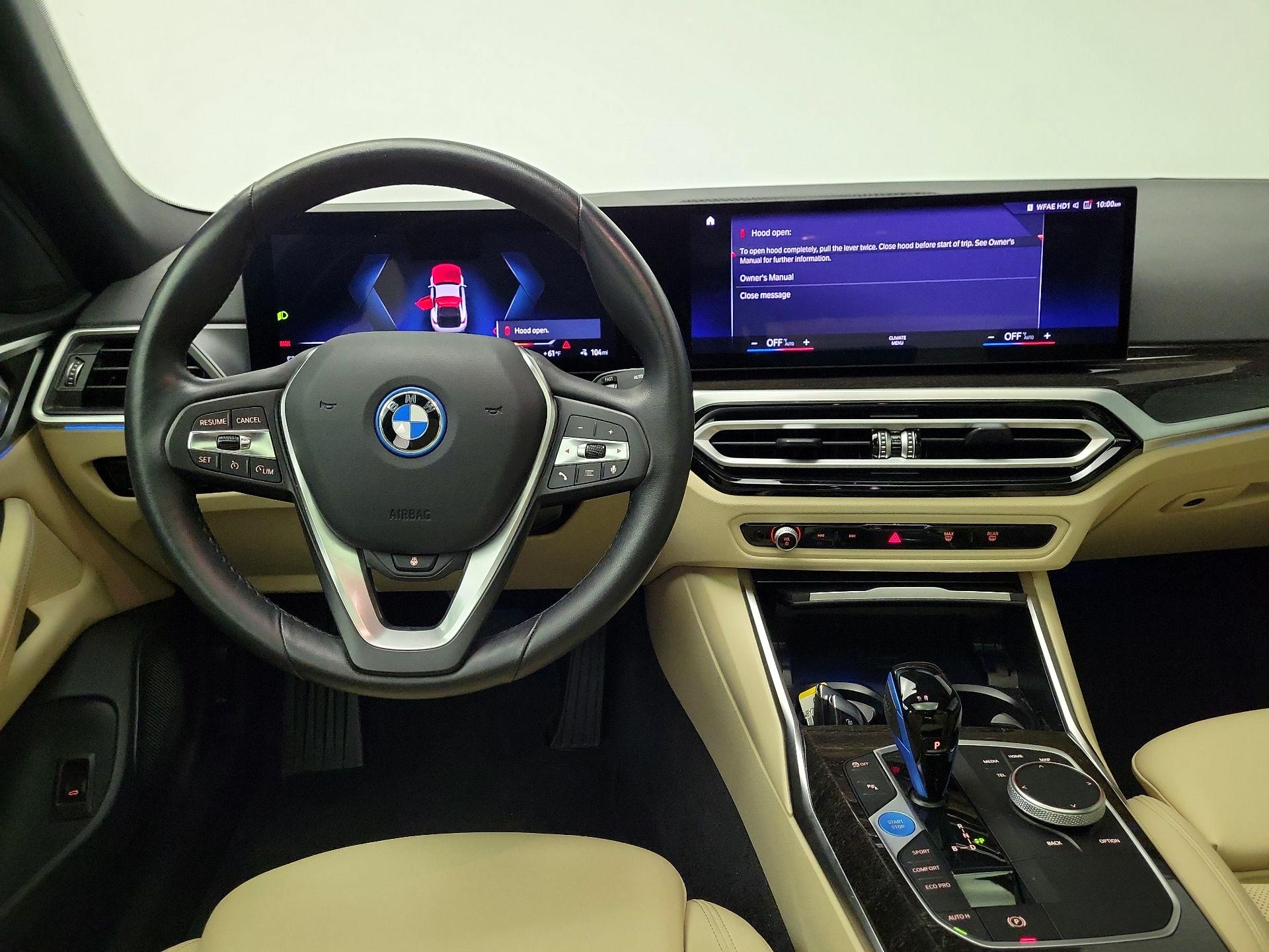 Thumbnail: 2023 BMW i4 - 10