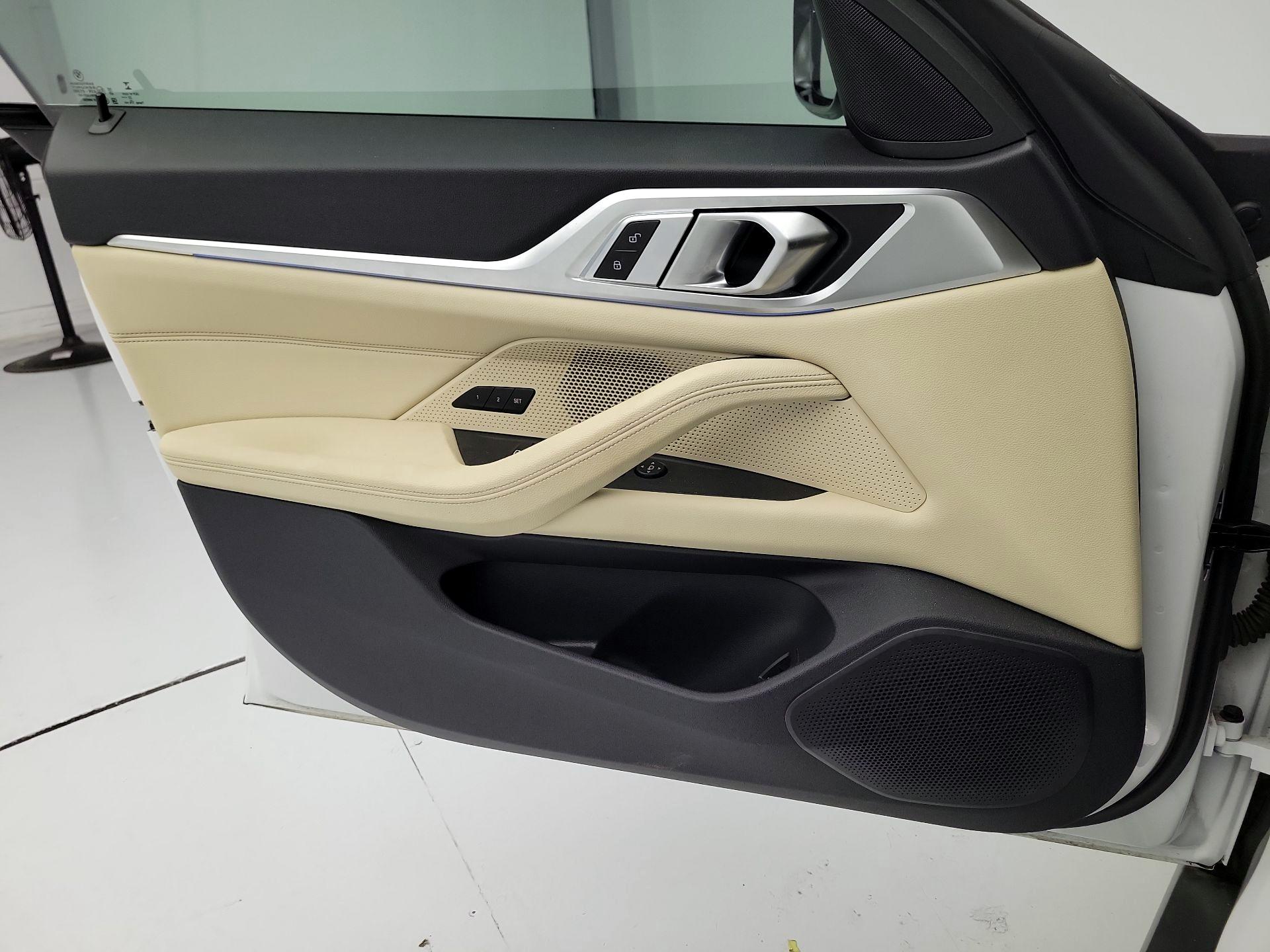 Thumbnail: 2023 BMW i4 - 12