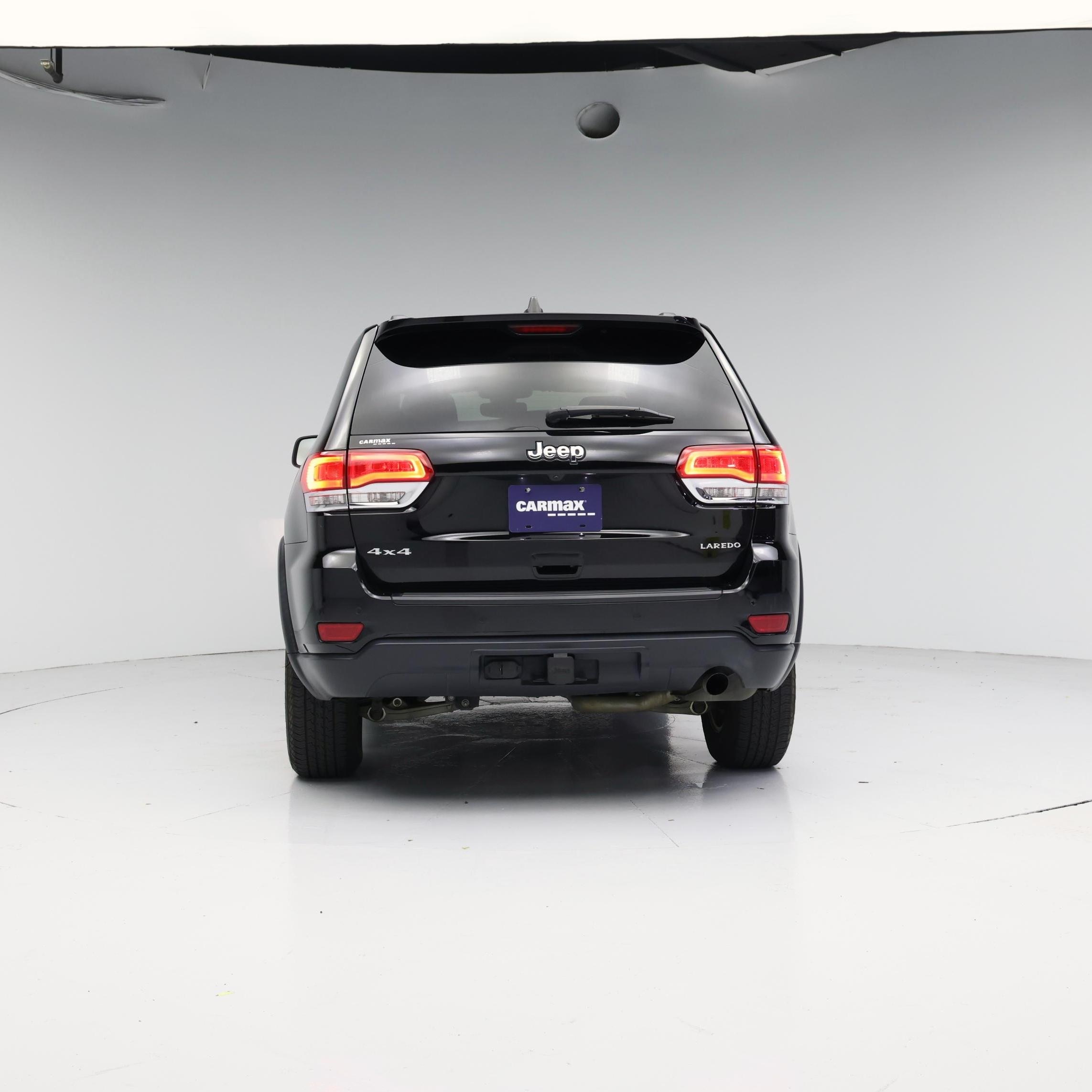 Thumbnail: 2017 Jeep Grand Cherokee - 6