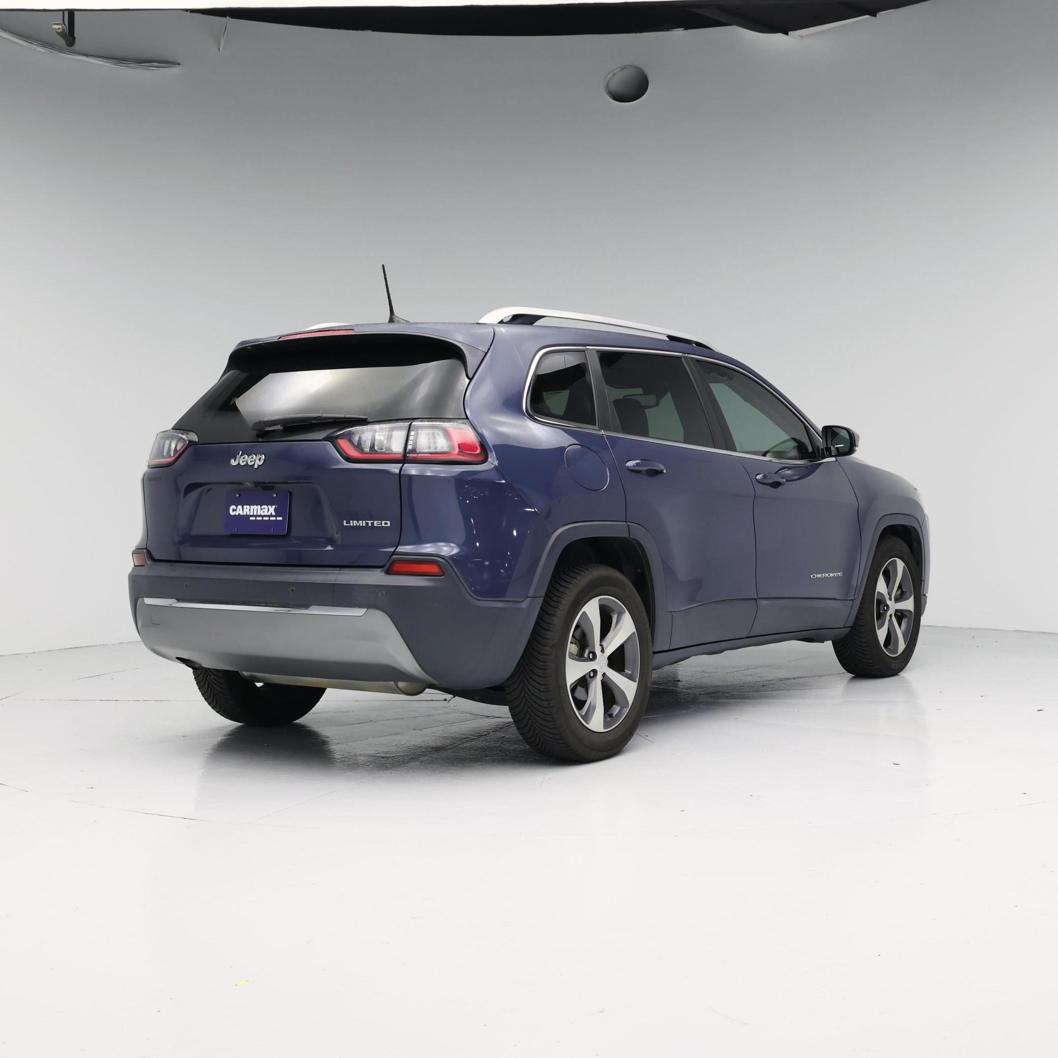 Thumbnail: 2020 Jeep Cherokee - 8