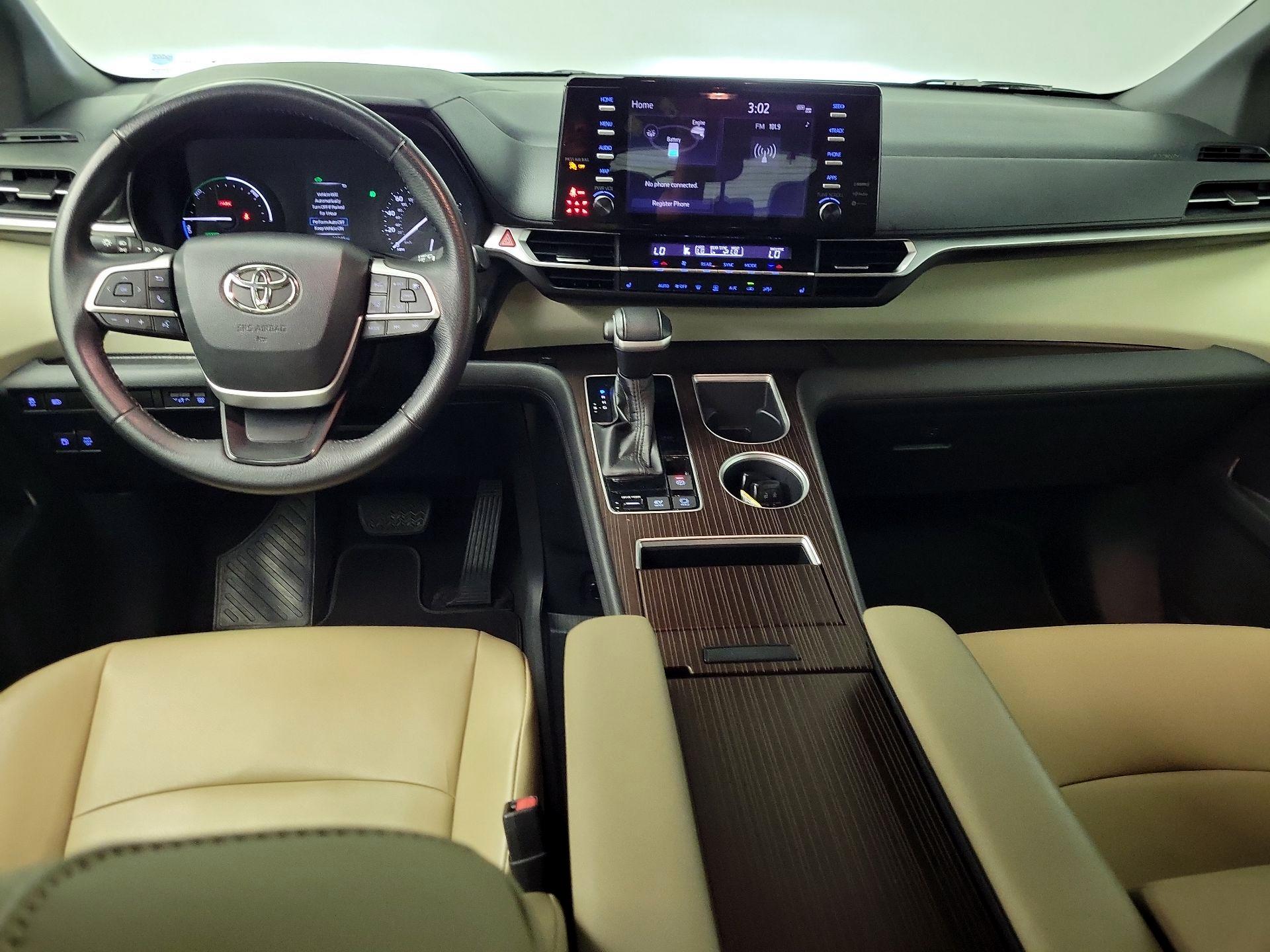 Thumbnail: 2021 Toyota Sienna - 9