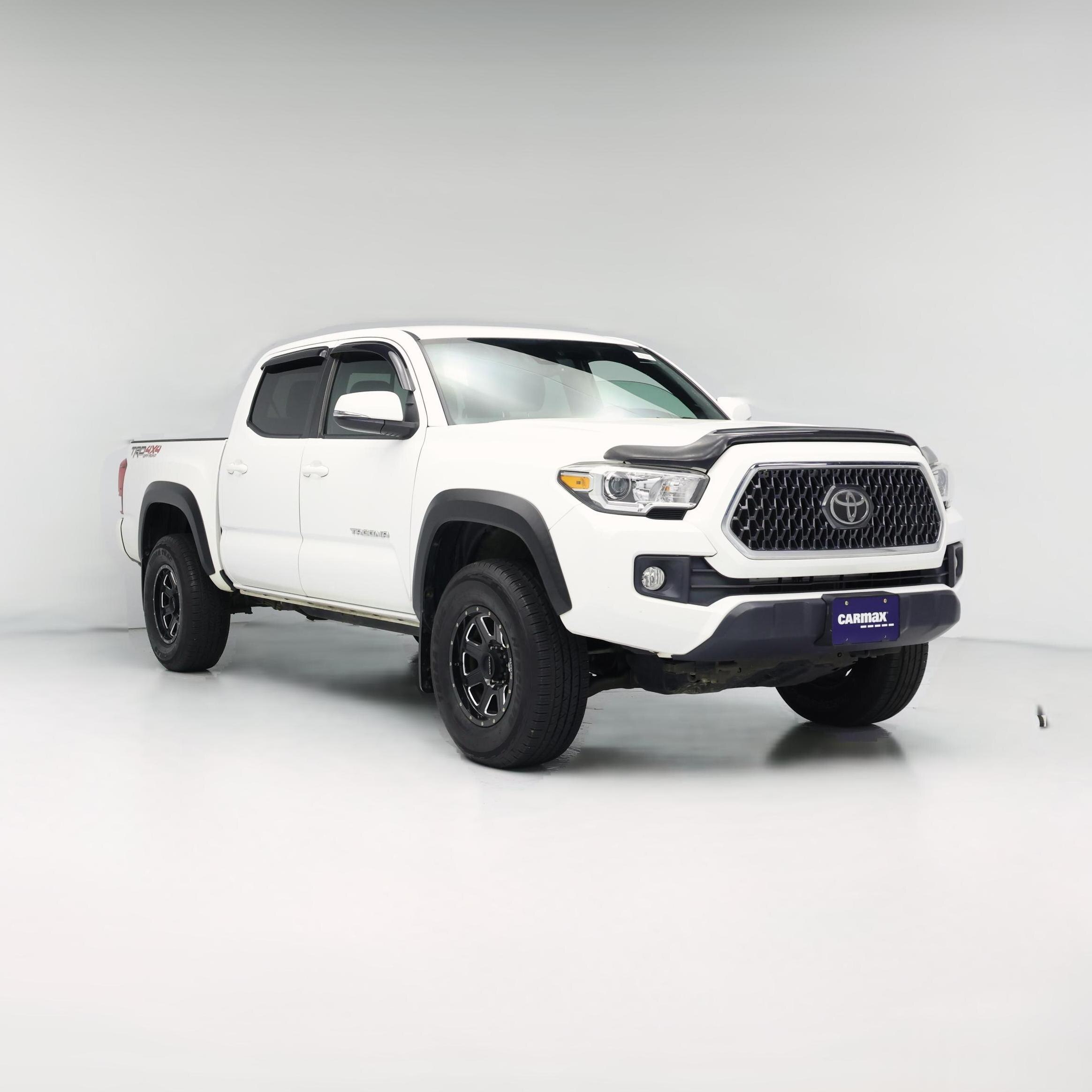 Thumbnail: 2019 Toyota Tacoma - 1