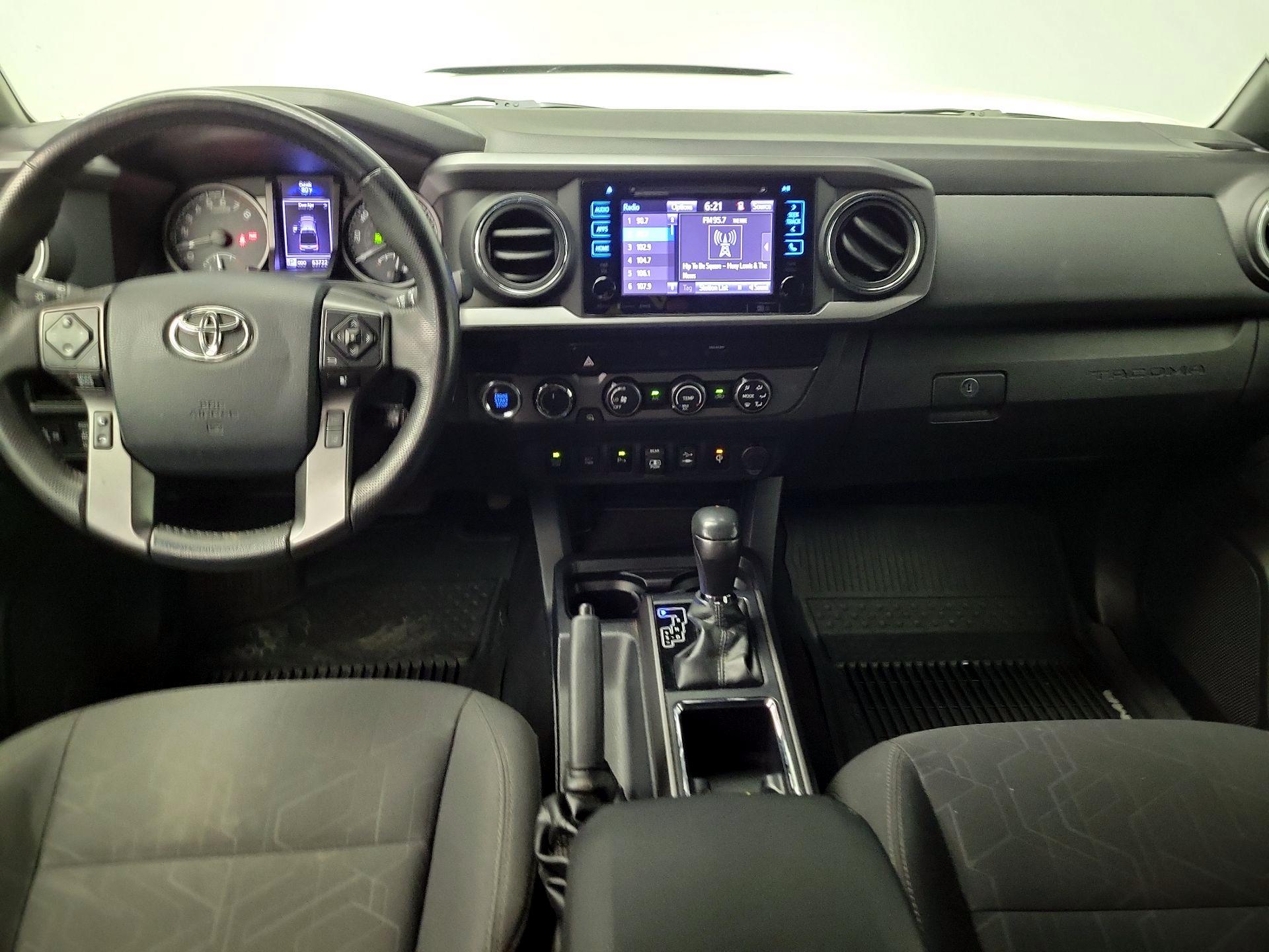 Thumbnail: 2019 Toyota Tacoma - 9