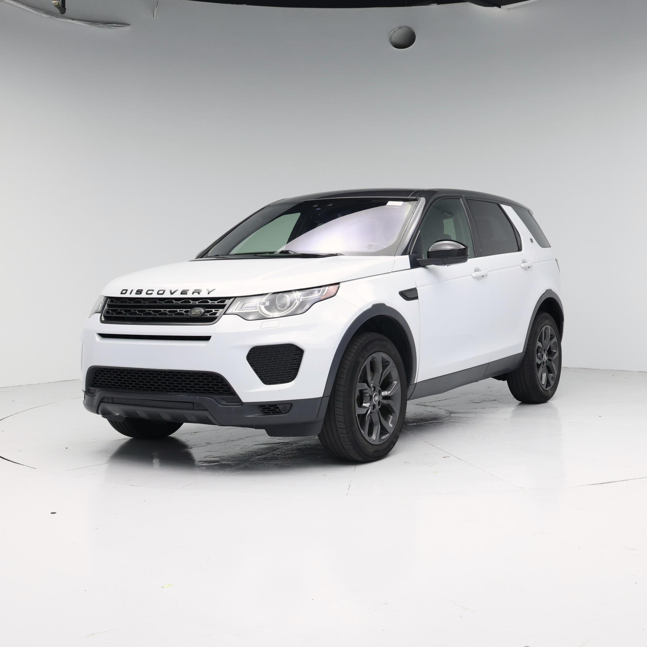 Thumbnail: 2019 Land Rover Discovery Sport - 4