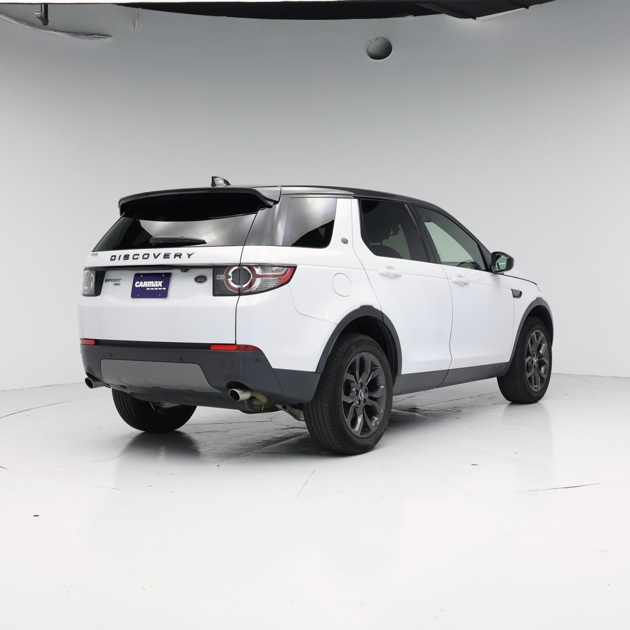 Thumbnail: 2019 Land Rover Discovery Sport - 8