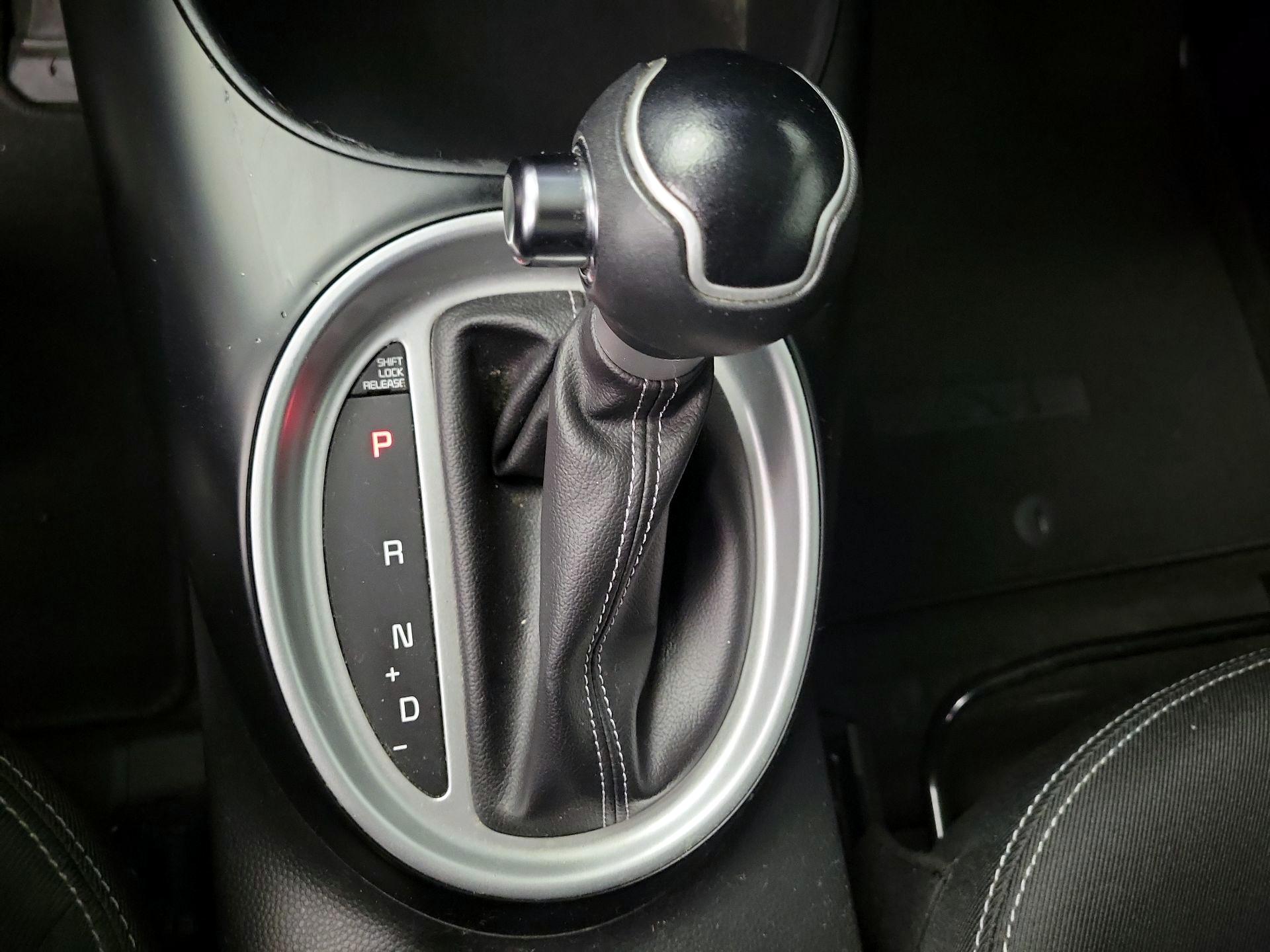 Thumbnail: 2019 Kia Soul - 16