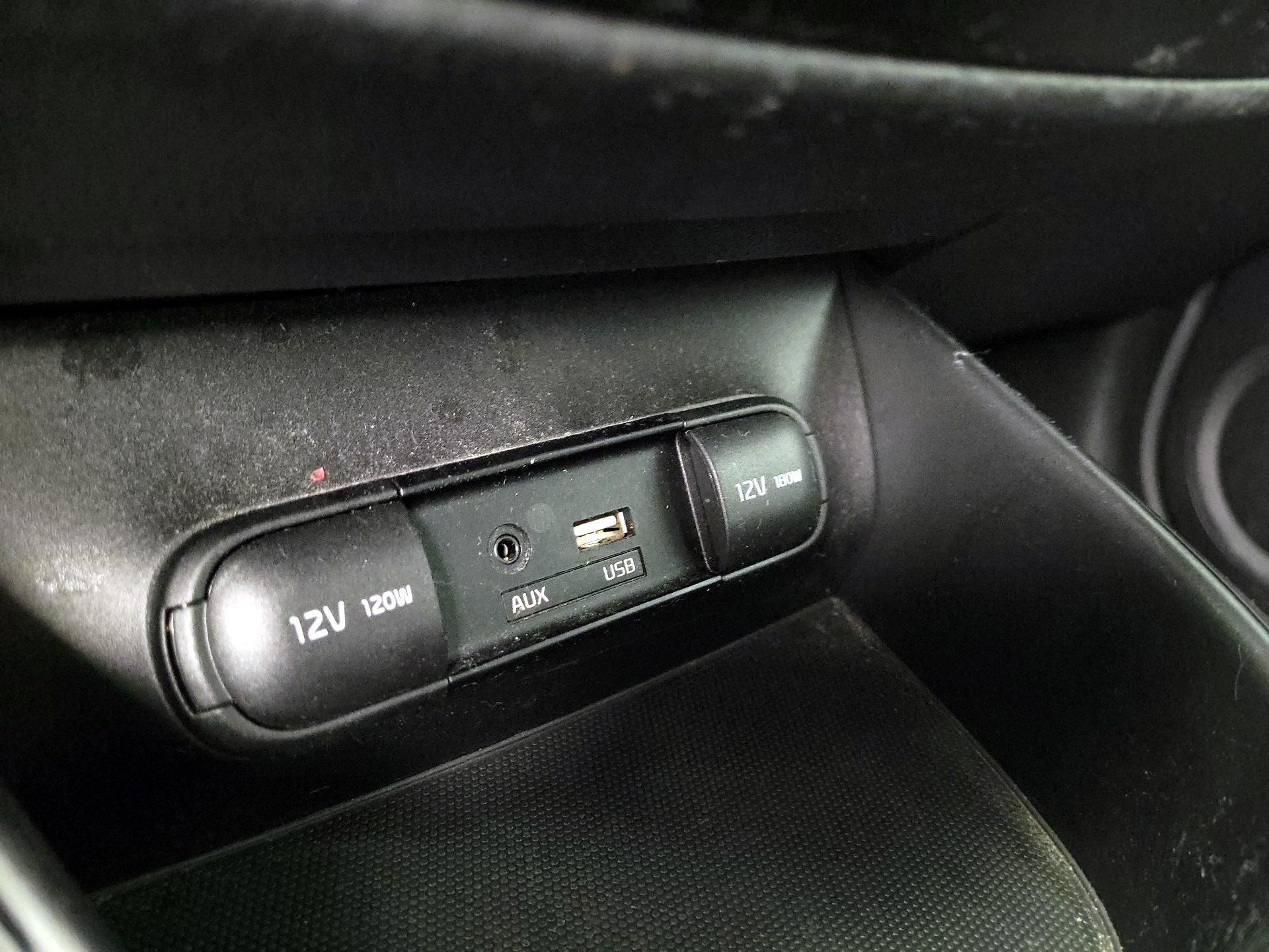 Thumbnail: 2019 Kia Soul - 17