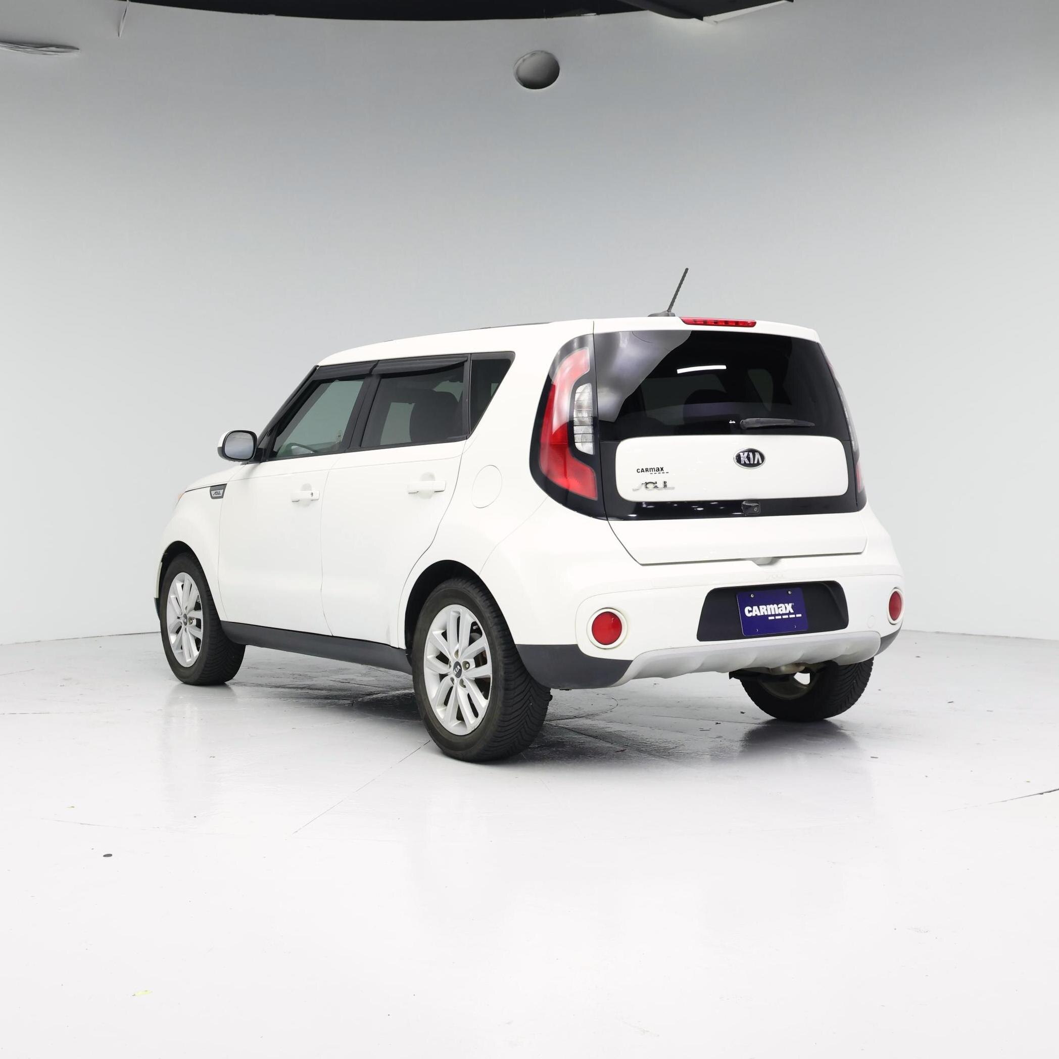 Thumbnail: 2019 Kia Soul - 2