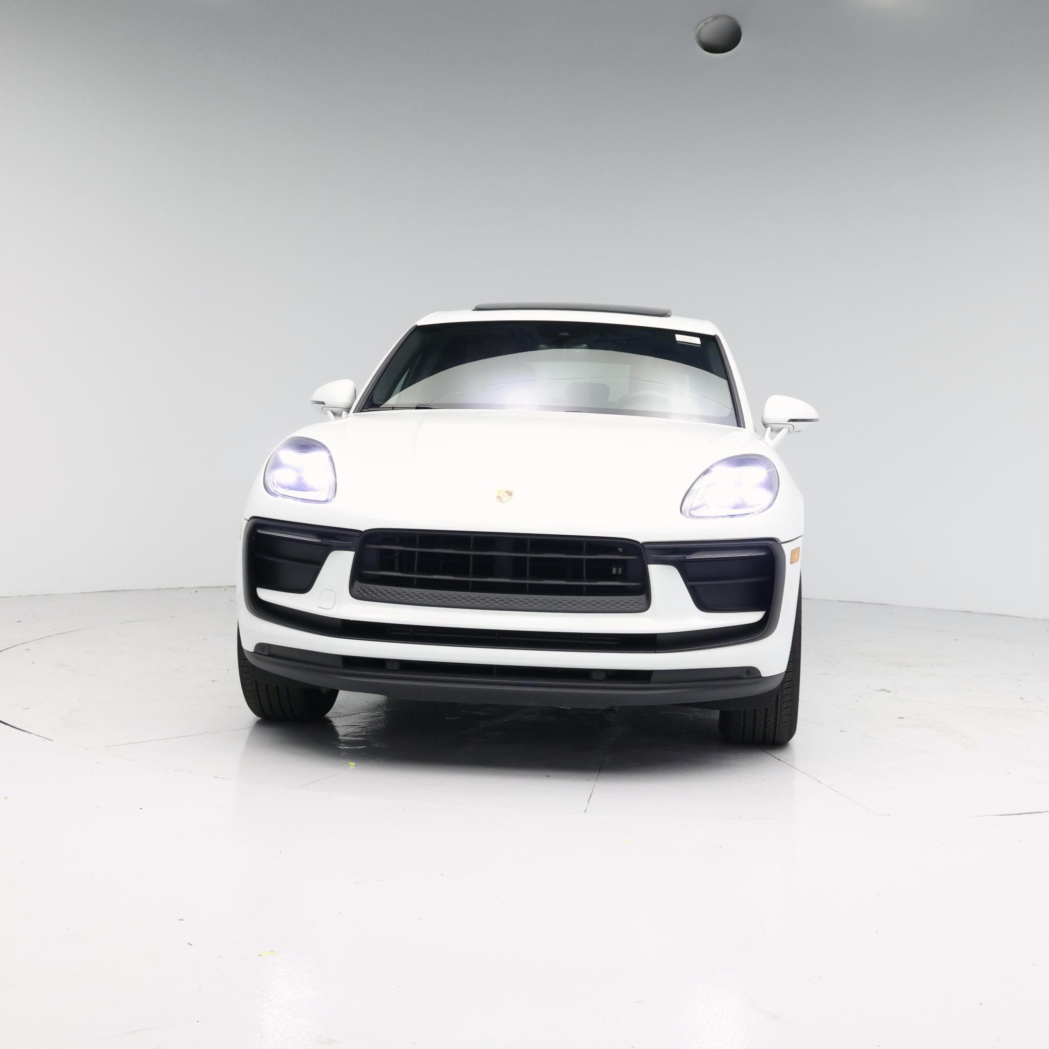 Thumbnail: 2022 Porsche Macan - 5