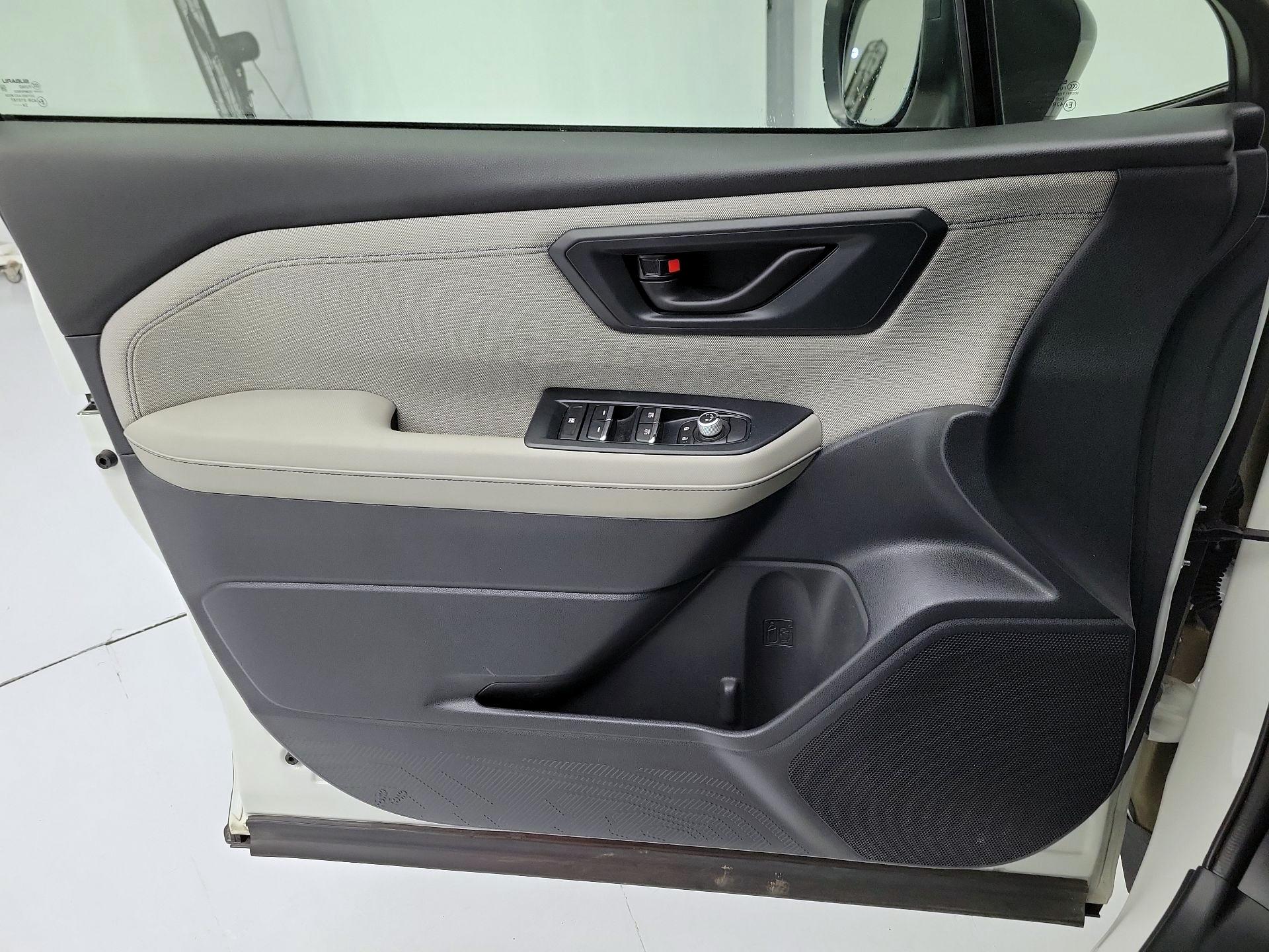 Thumbnail: 2025 Subaru Forester - 12