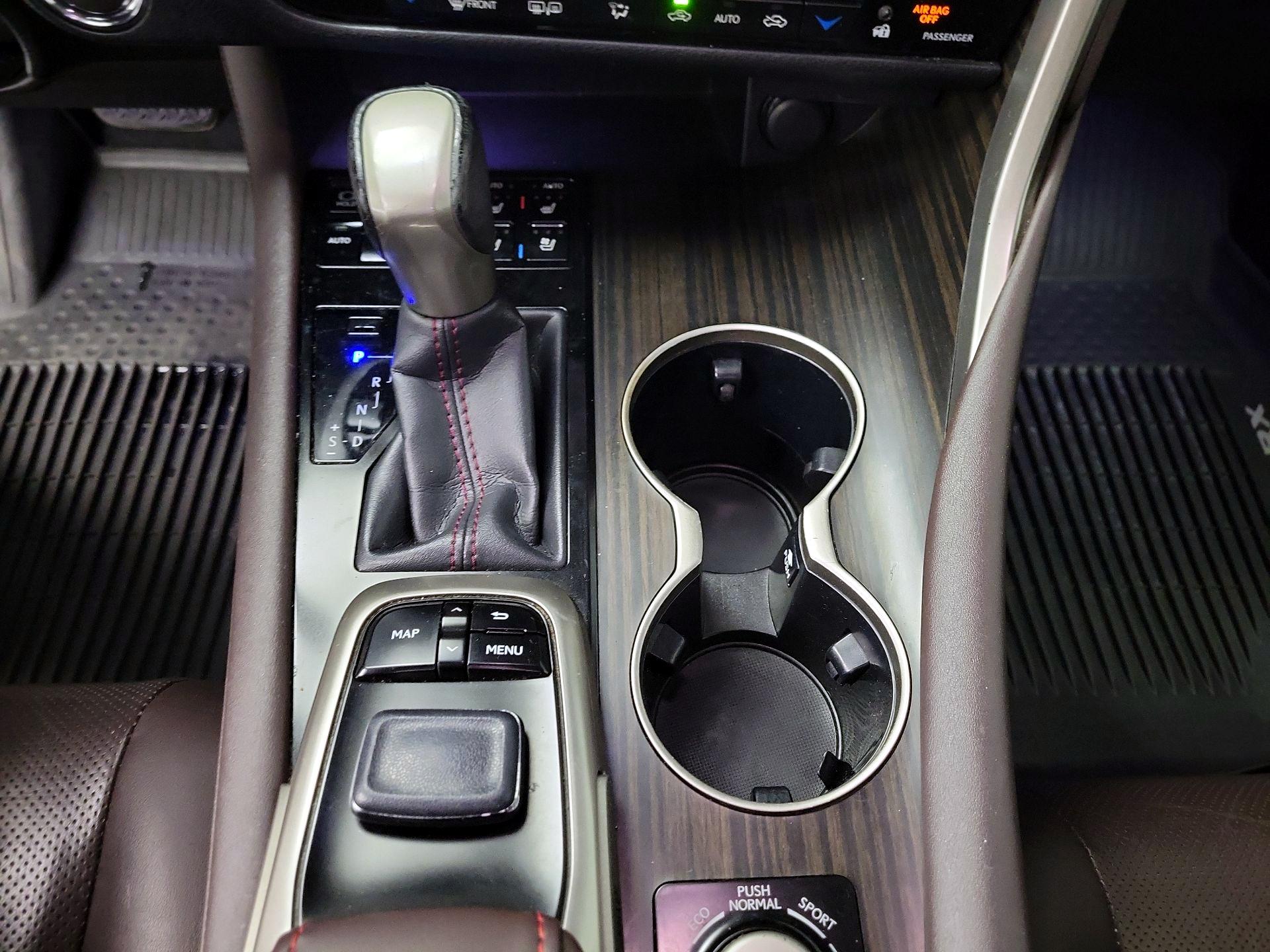 Thumbnail: 2017 Lexus RX - 18