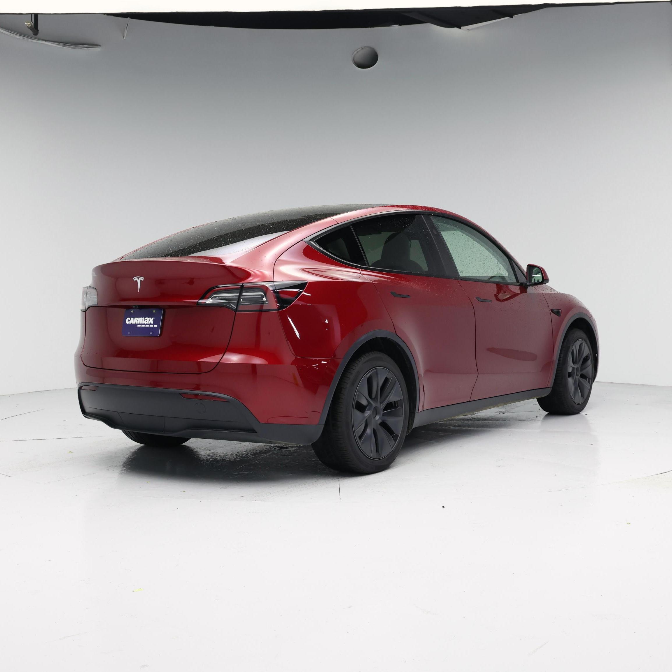 Thumbnail: 2024 Tesla Model Y - 8