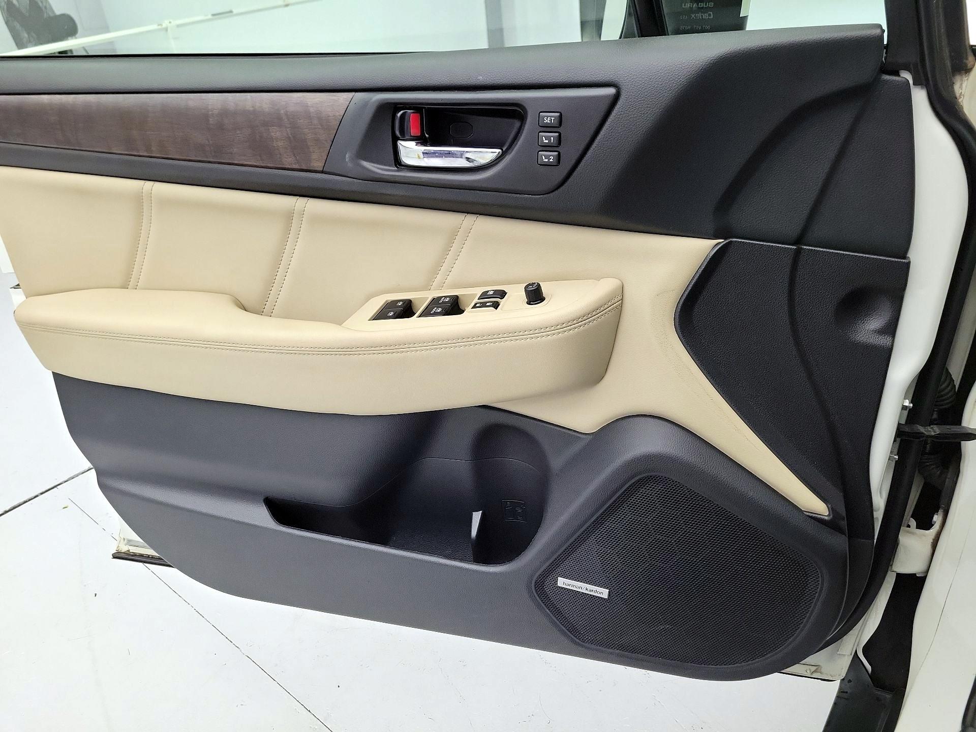 Thumbnail: 2018 Subaru Outback - 12