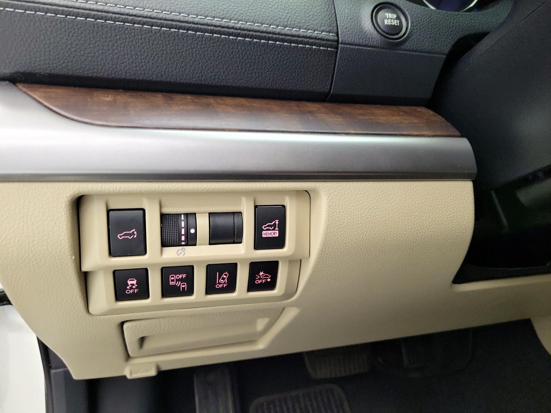 Thumbnail: 2018 Subaru Outback - 13