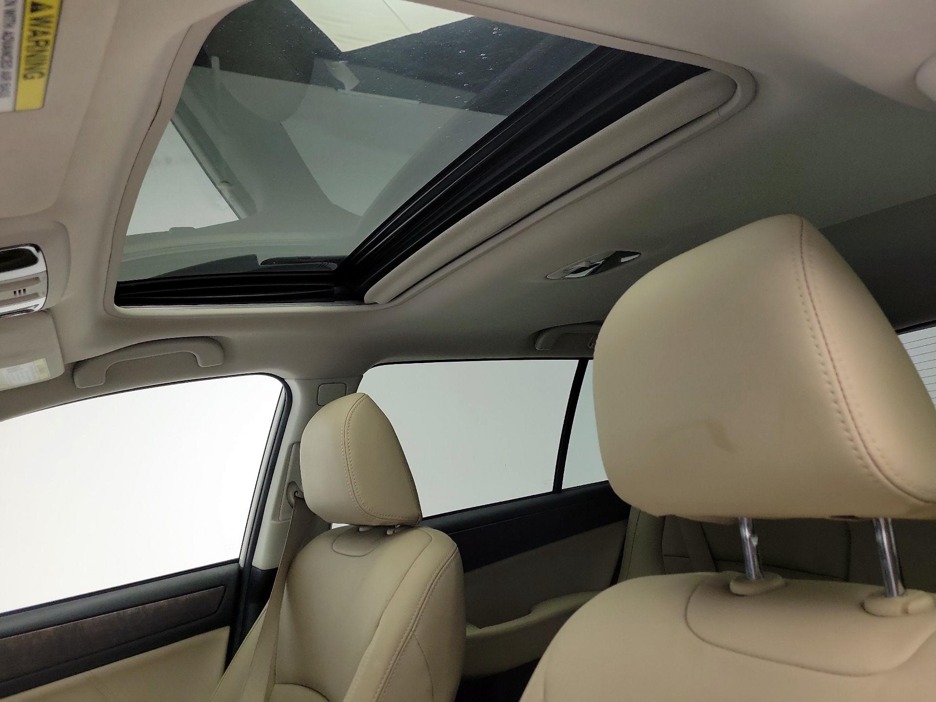 Thumbnail: 2018 Subaru Outback - 20