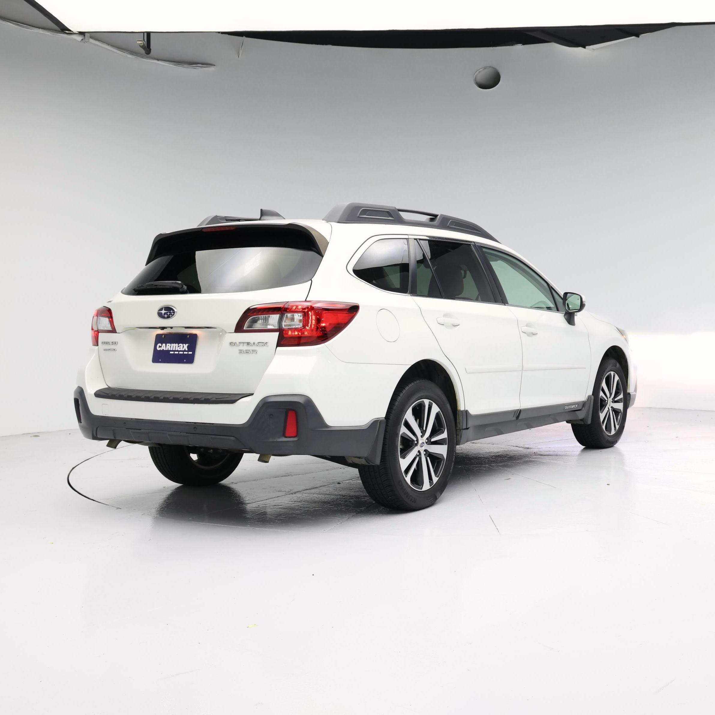 Thumbnail: 2018 Subaru Outback - 8
