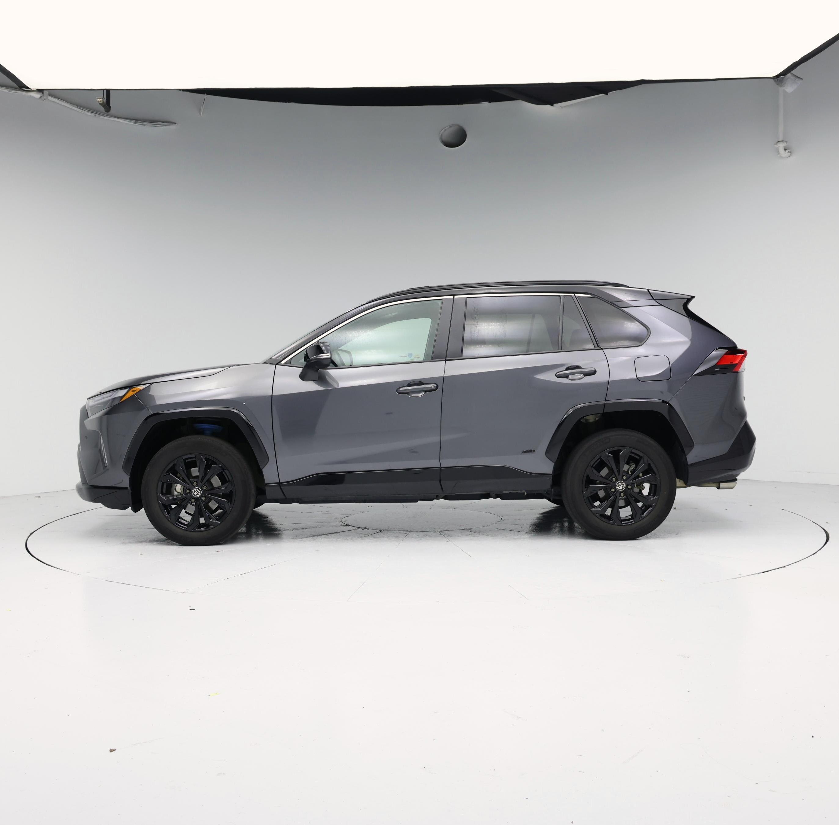 Thumbnail: 2023 Toyota RAV4 - 3