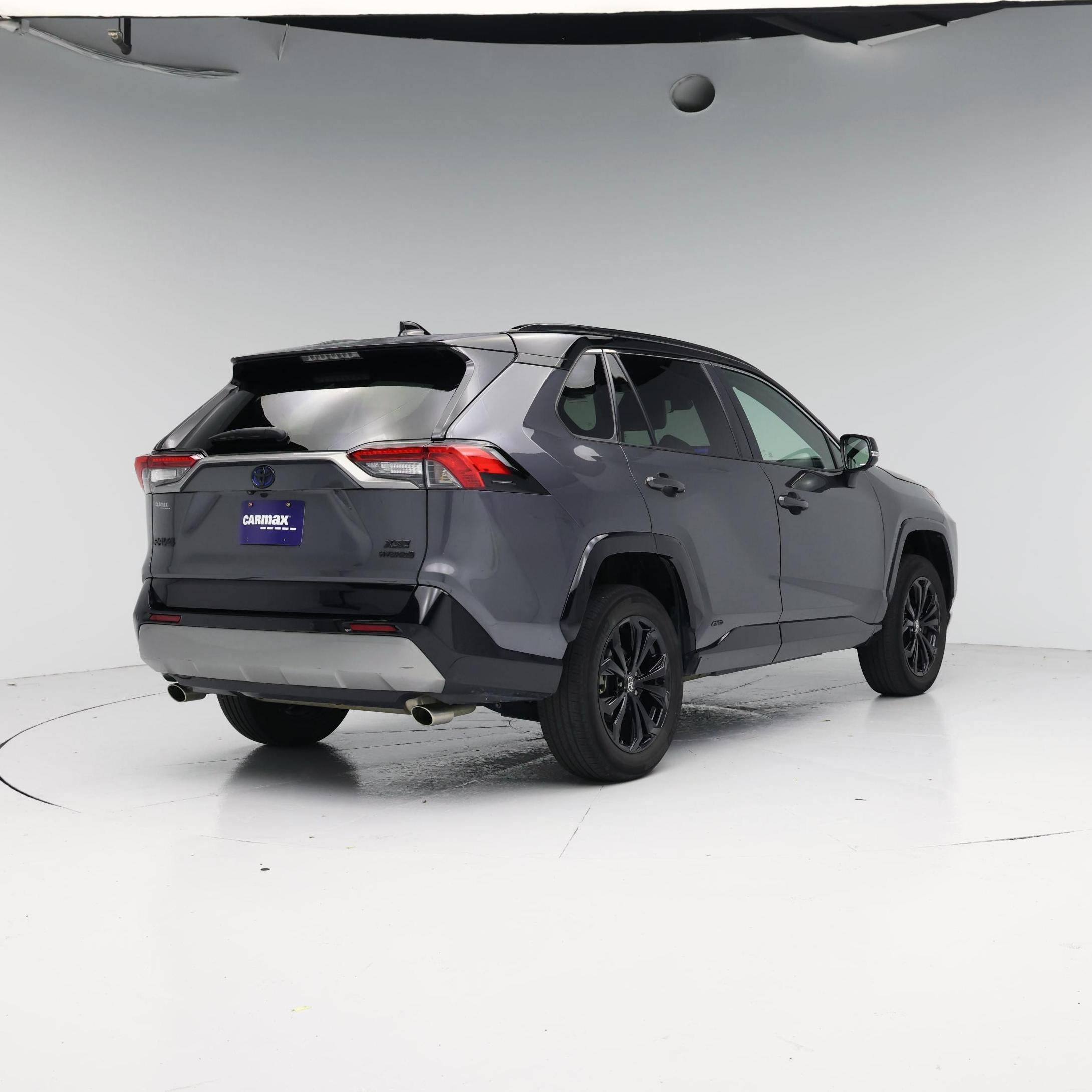 Thumbnail: 2023 Toyota RAV4 - 8