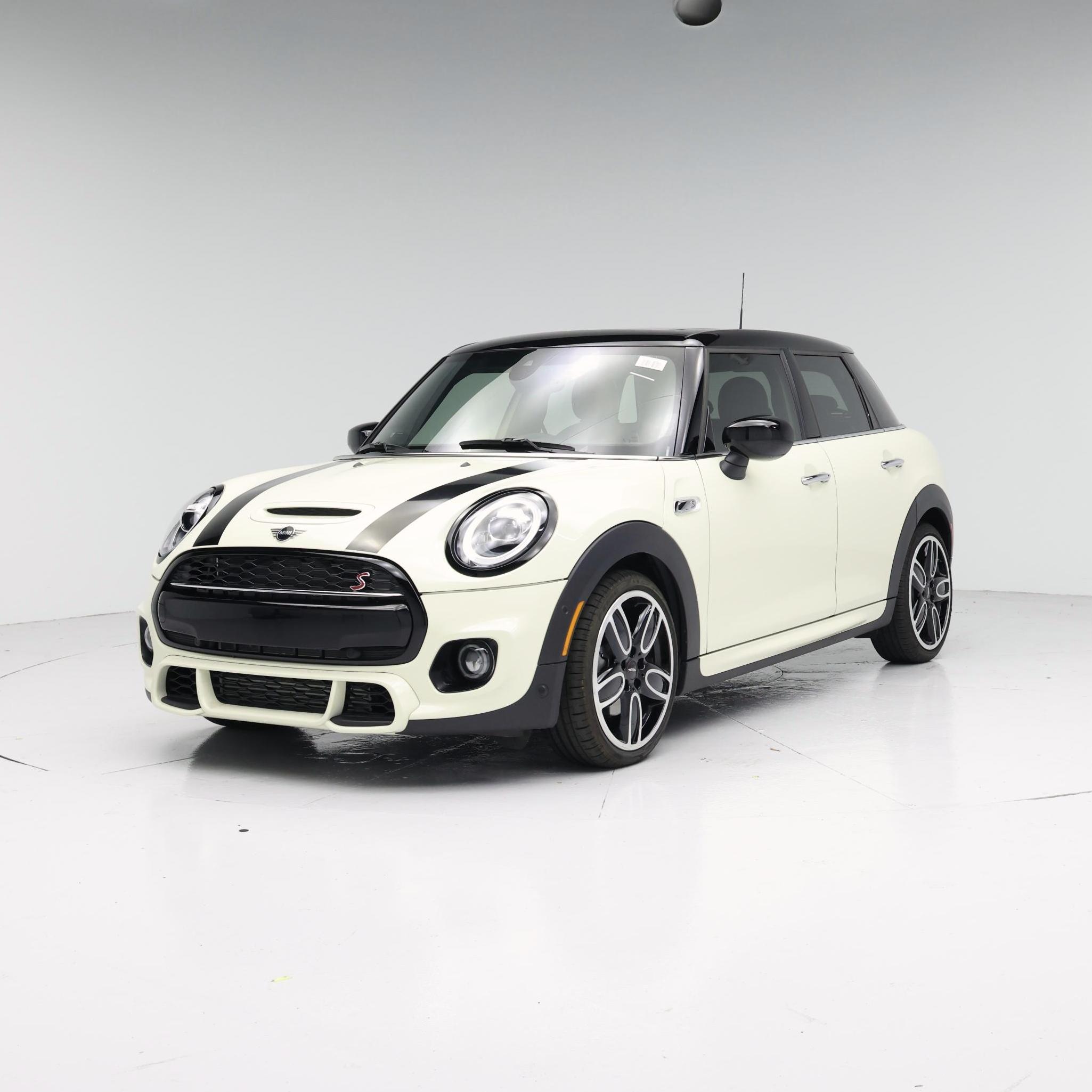 Thumbnail: 2021 MINI Cooper Hardtop - 4