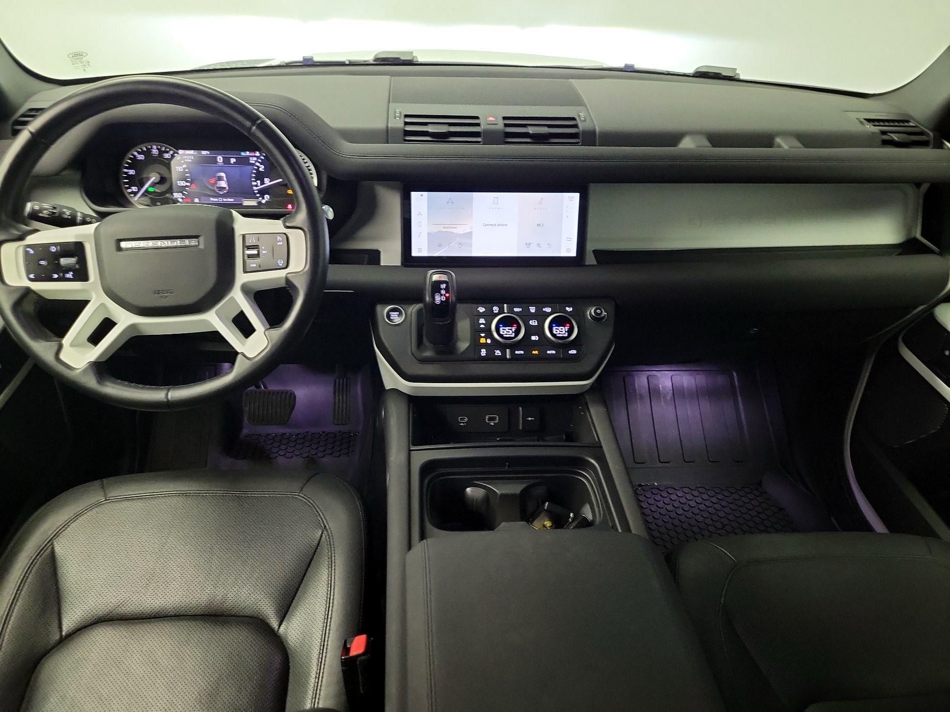 Thumbnail: 2023 Land Rover Defender - 9