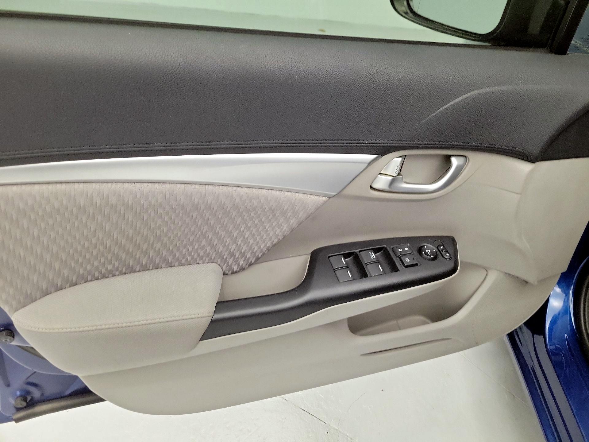 Thumbnail: 2014 Honda Civic - 12