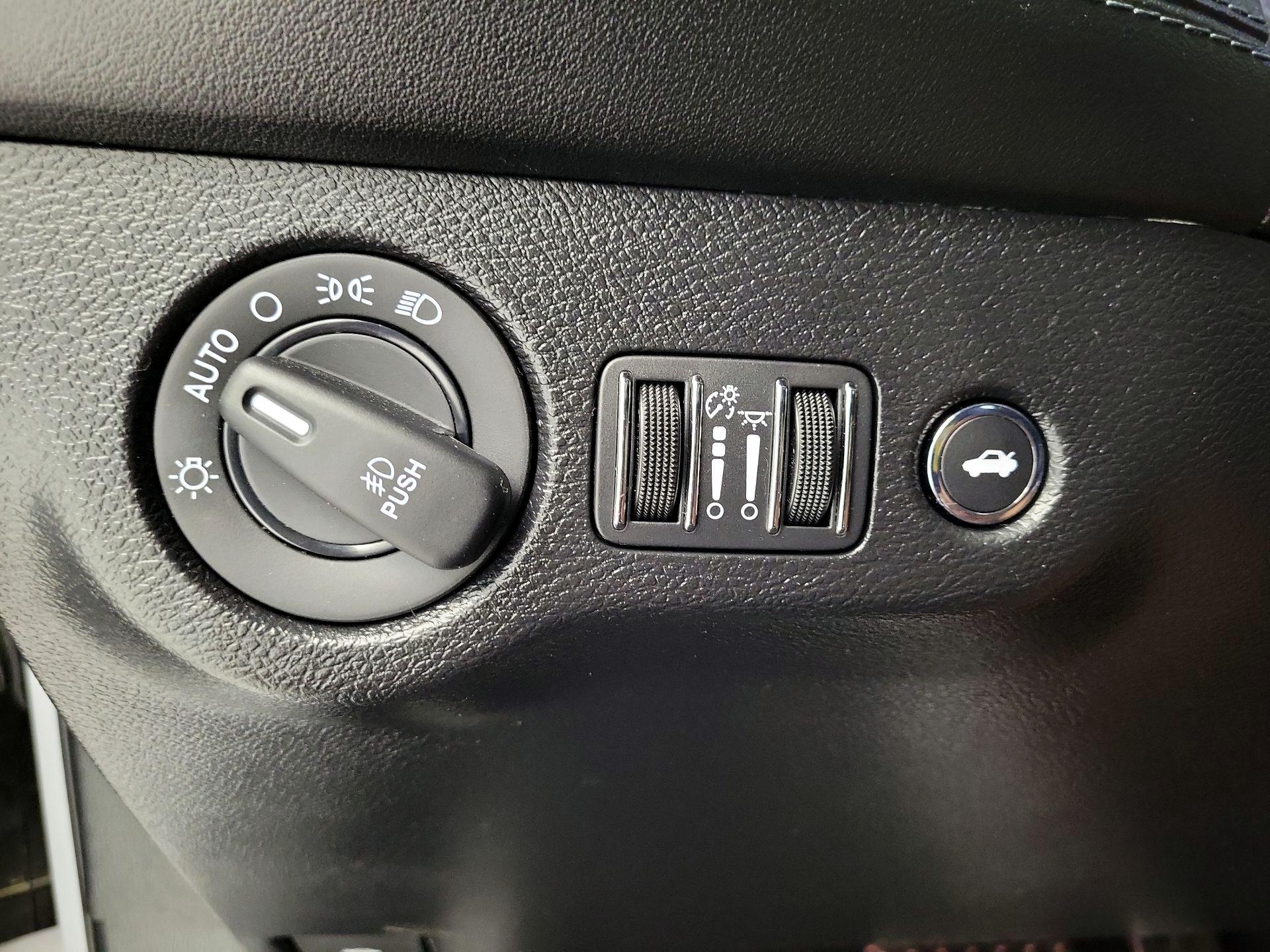 Thumbnail: 2021 Dodge Challenger - 13