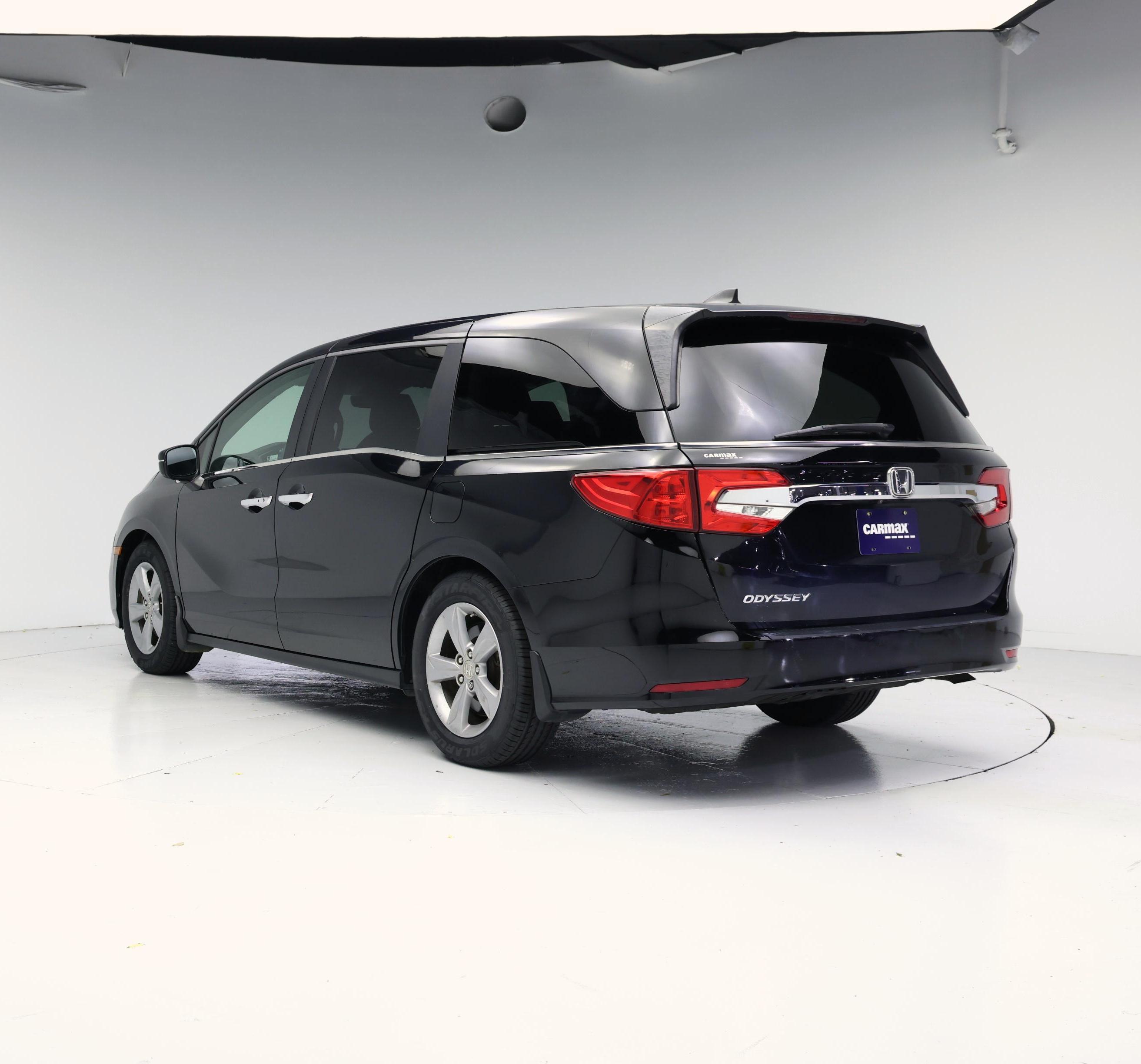 Thumbnail: 2018 Honda Odyssey - 2