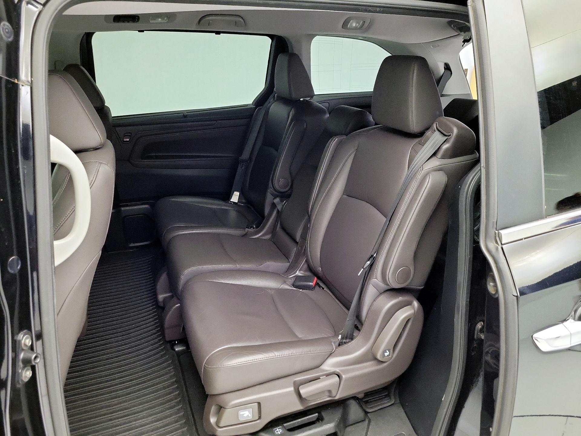 Thumbnail: 2018 Honda Odyssey - 19