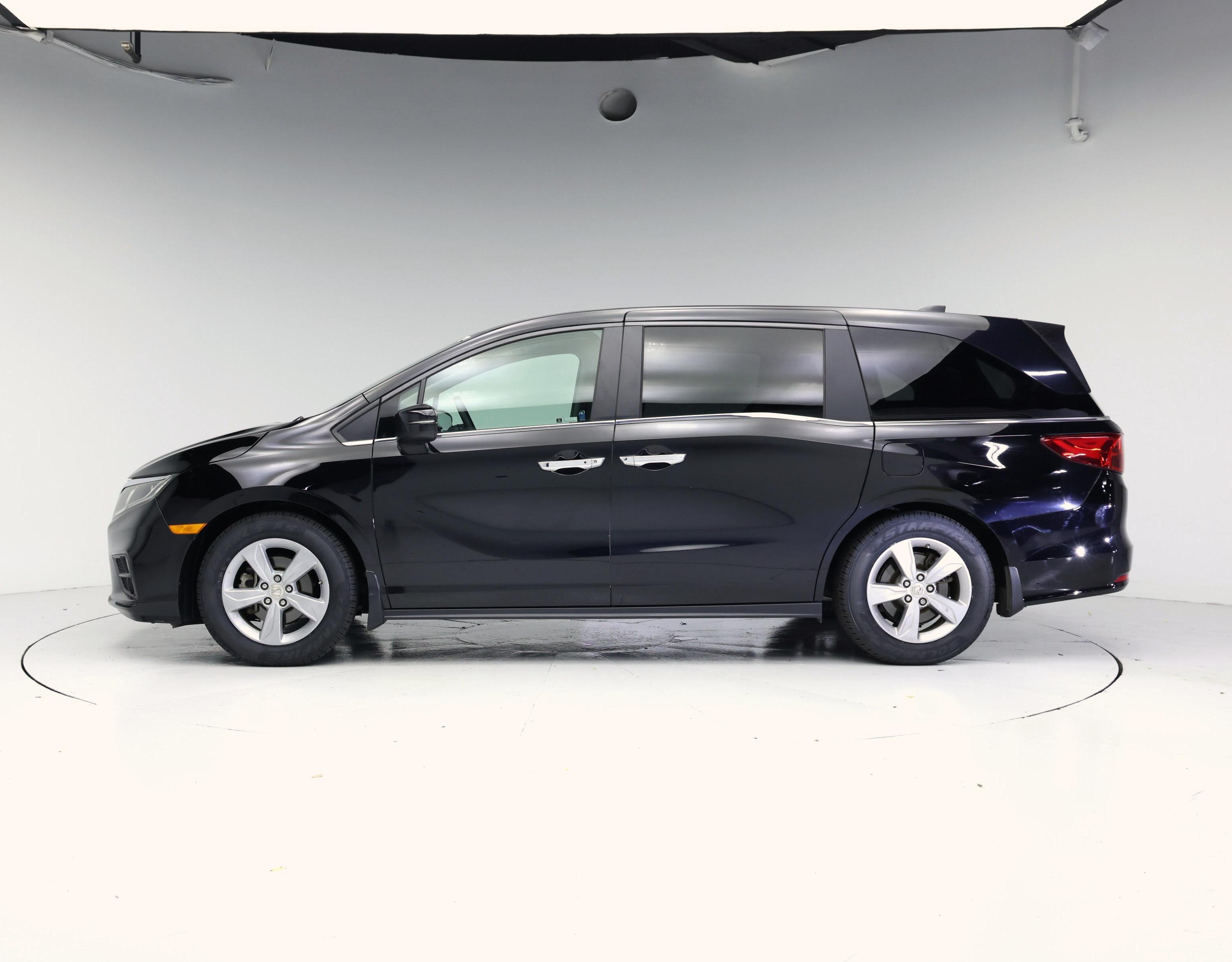Thumbnail: 2018 Honda Odyssey - 3