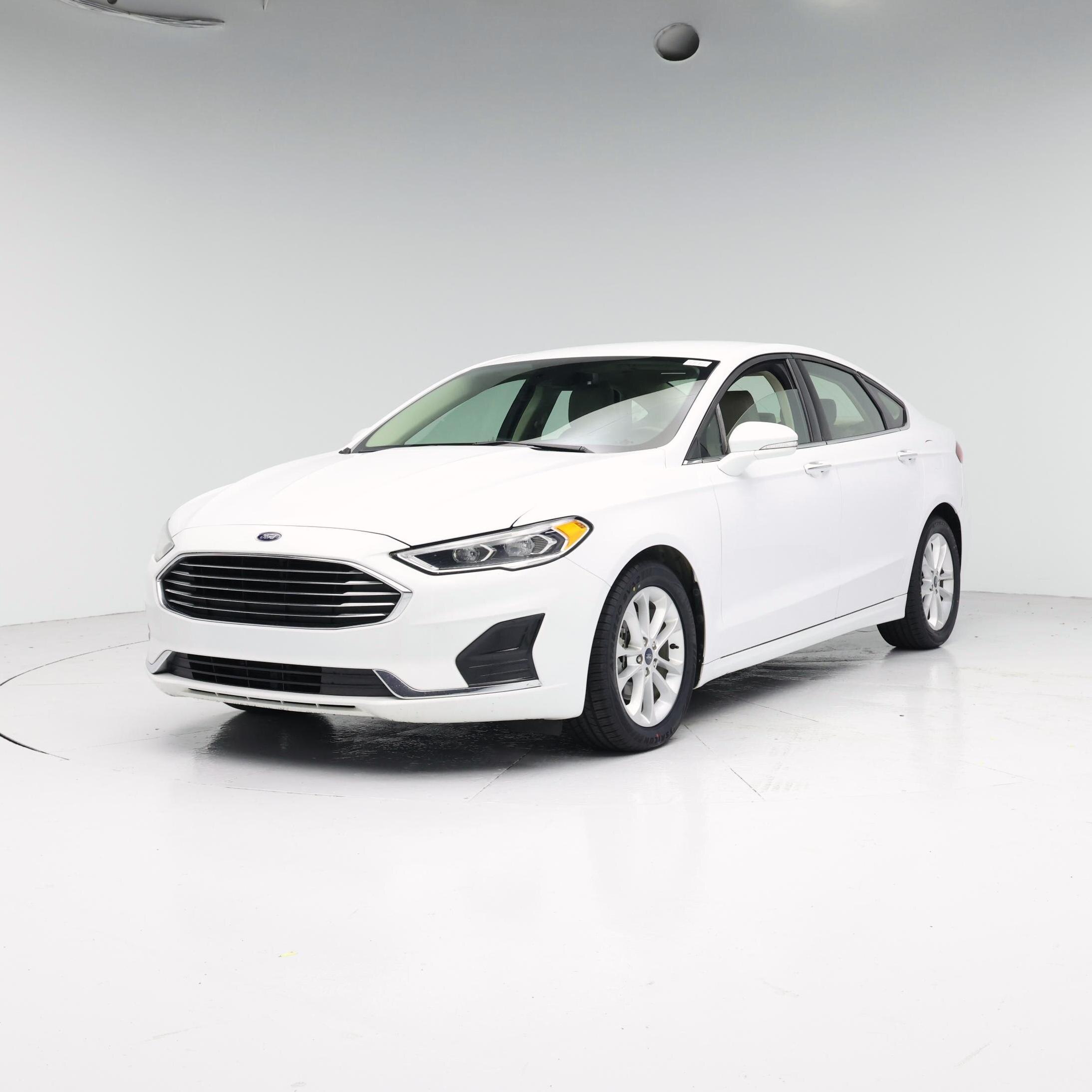 Thumbnail: 2020 Ford Fusion - 4