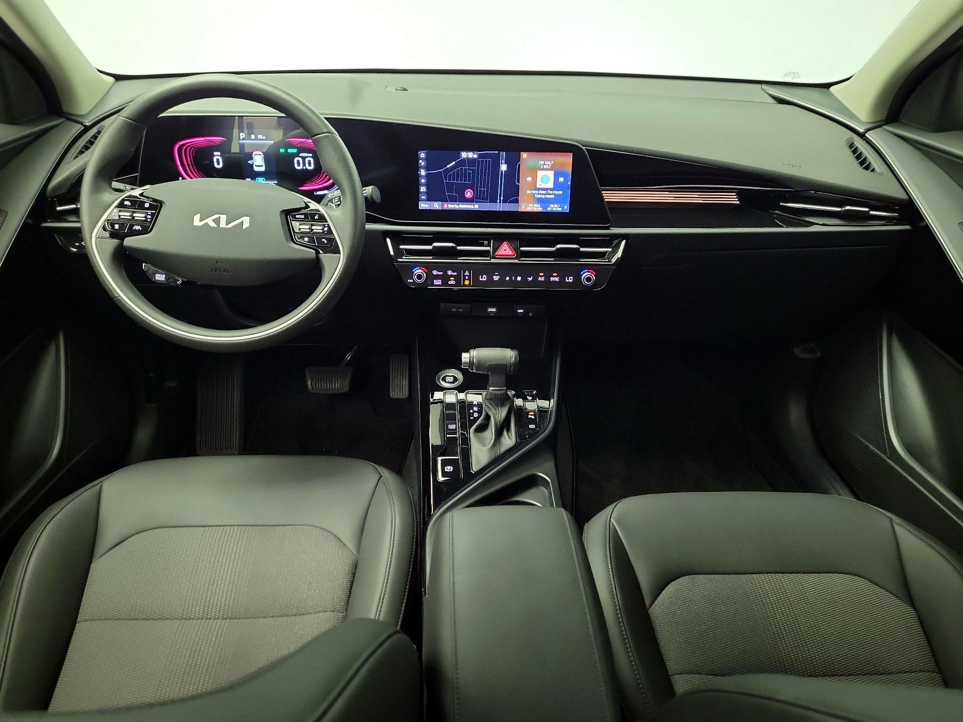 Thumbnail: 2025 Kia Niro - 9