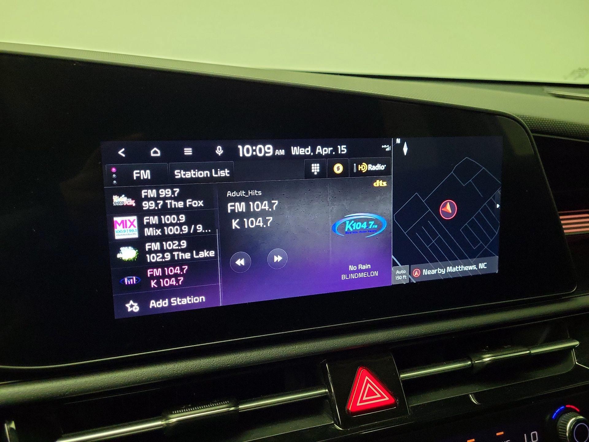 Thumbnail: 2025 Kia Niro - 16