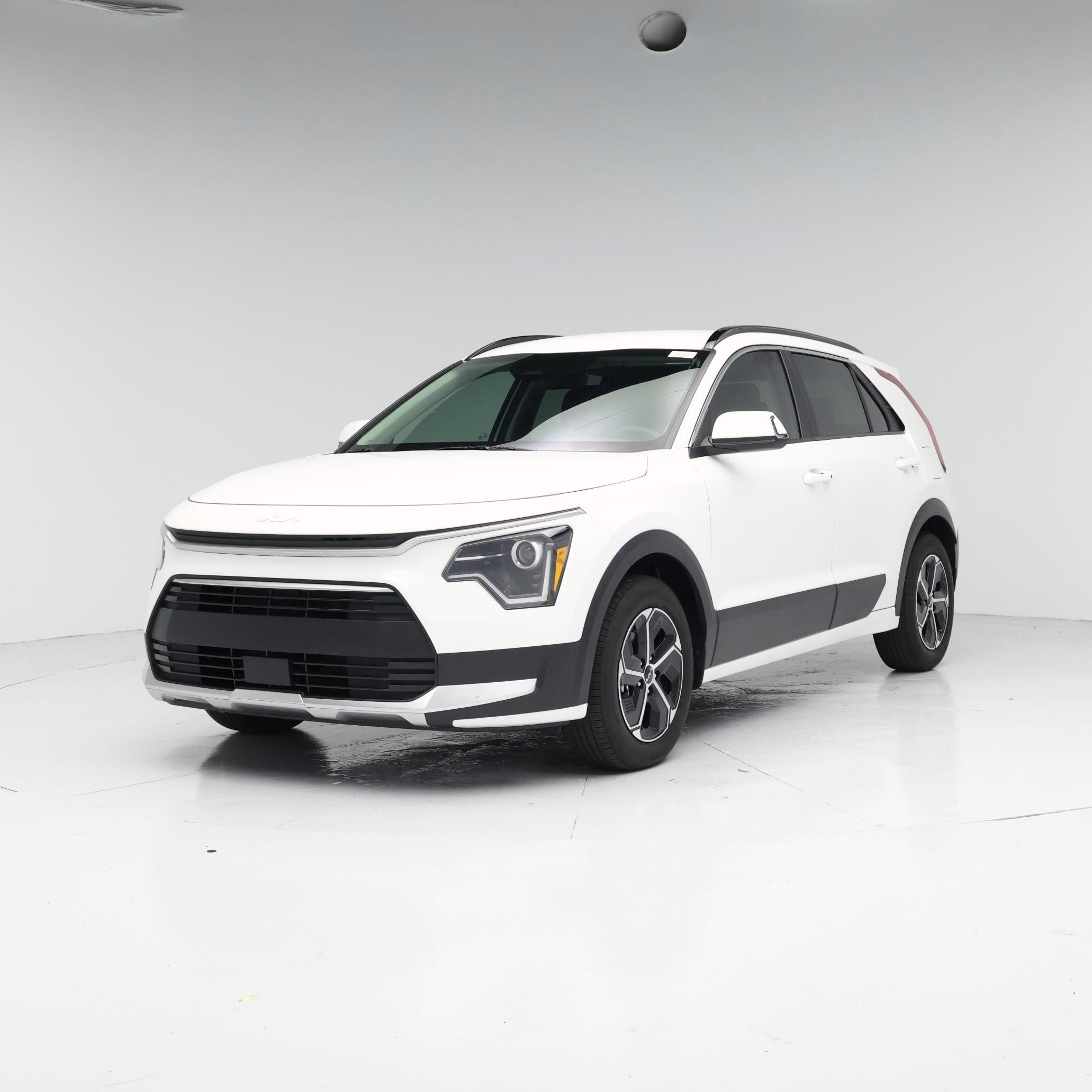 Thumbnail: 2025 Kia Niro - 4