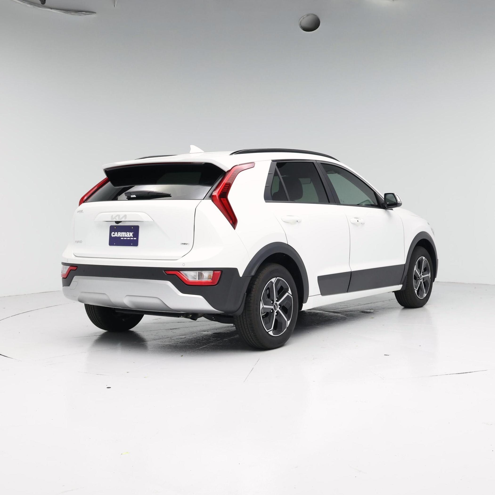 Thumbnail: 2025 Kia Niro - 8