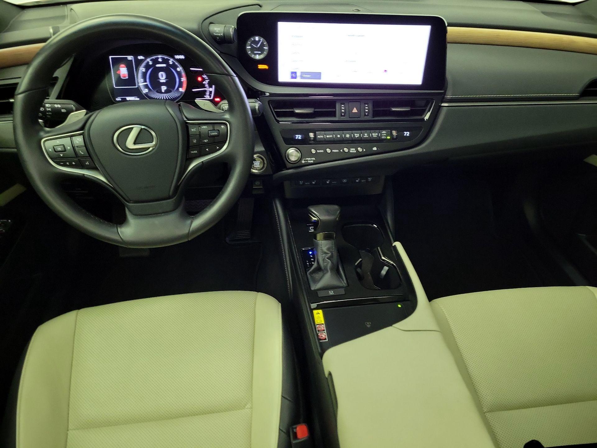 Thumbnail: 2024 Lexus ES - 9