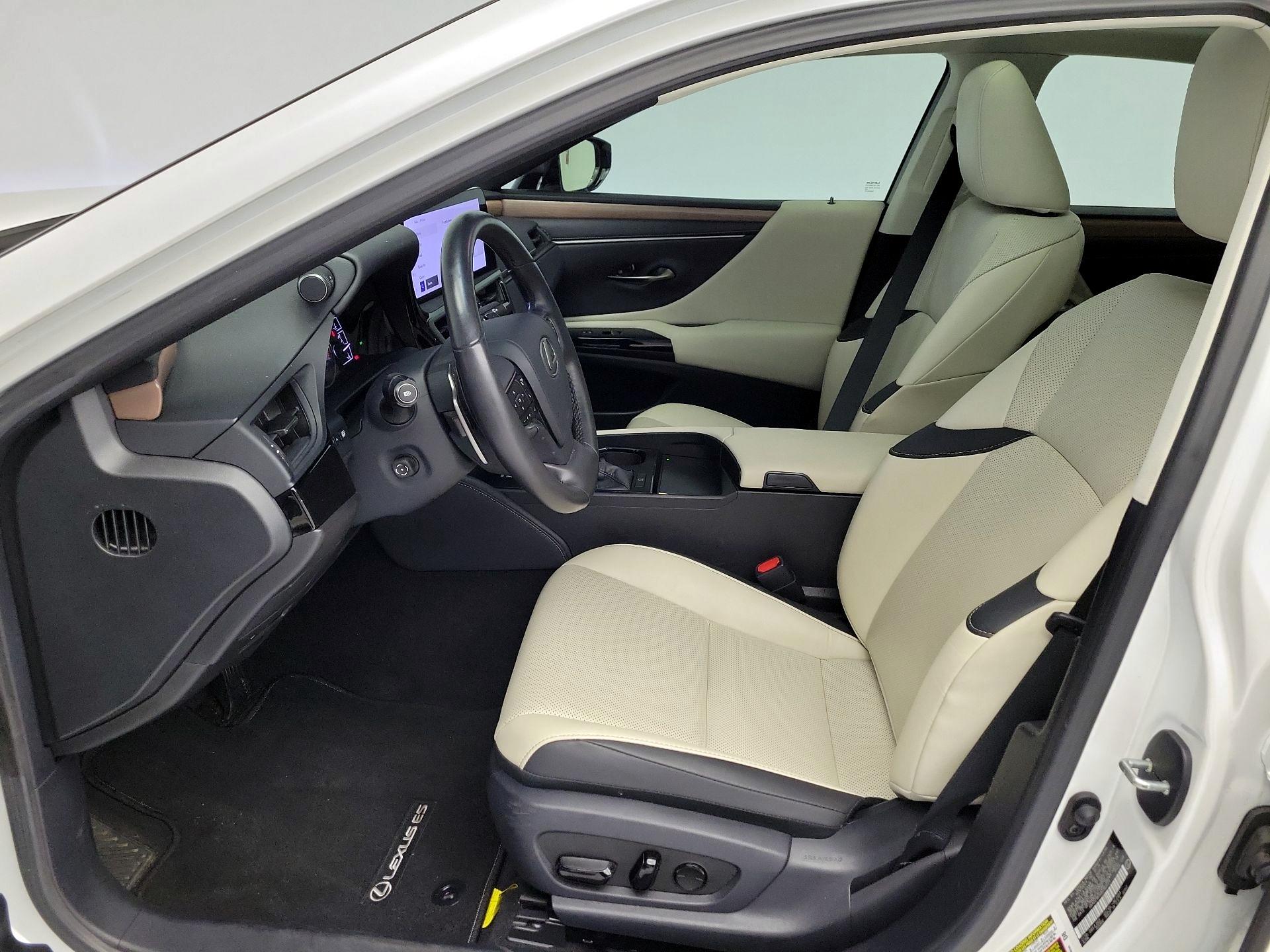 Thumbnail: 2024 Lexus ES - 11