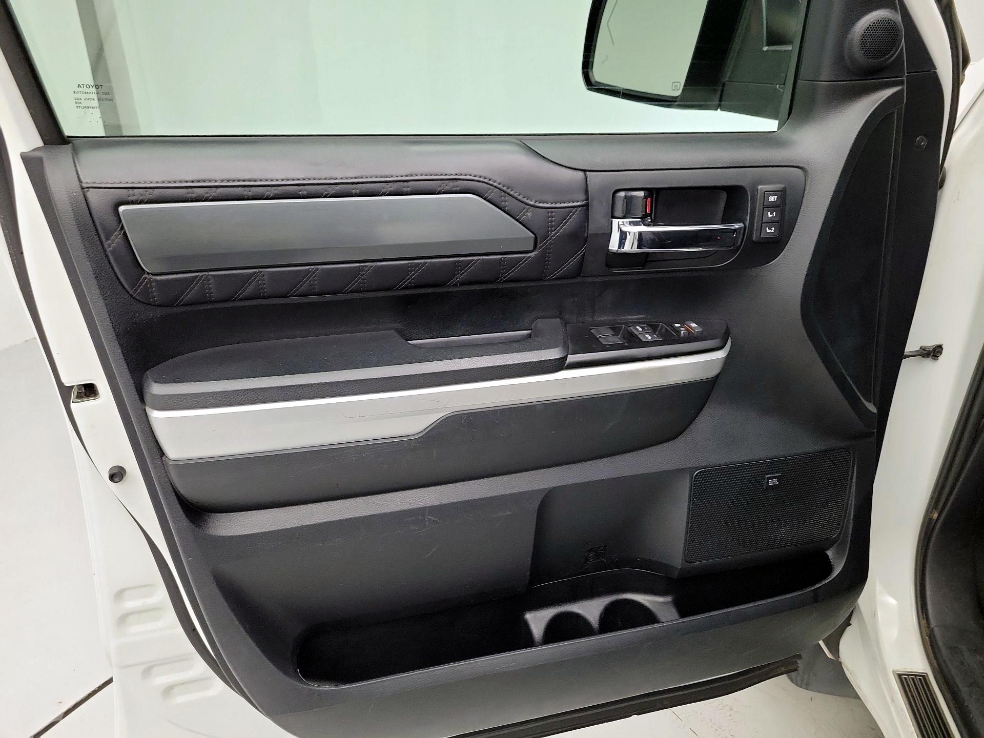 Thumbnail: 2017 Toyota Tundra - 12