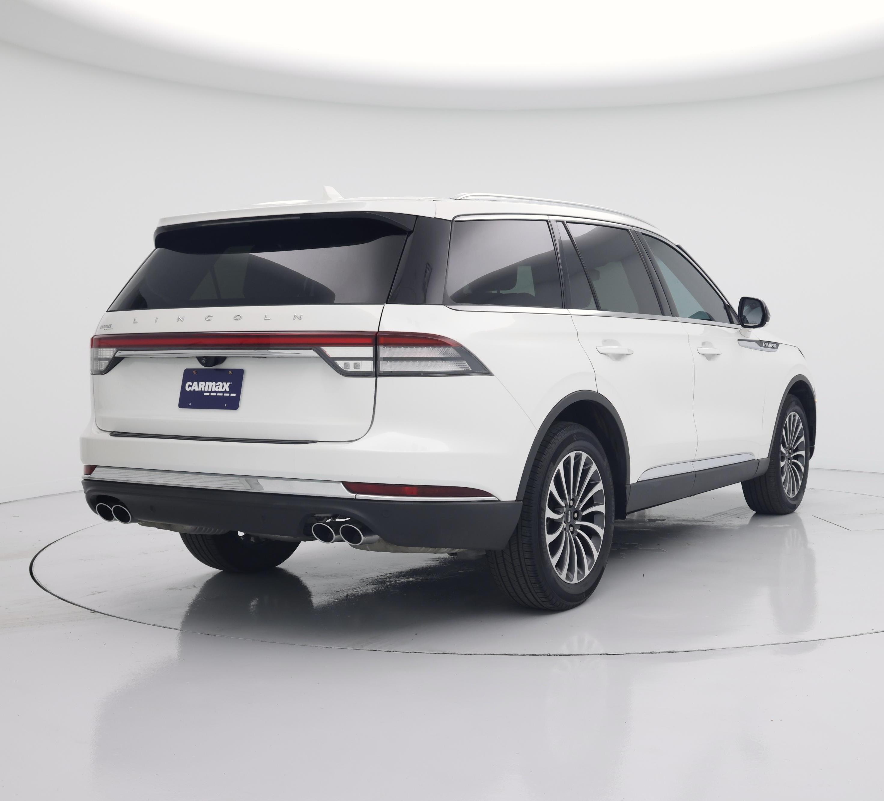 Thumbnail: 2022 Lincoln Aviator - 8