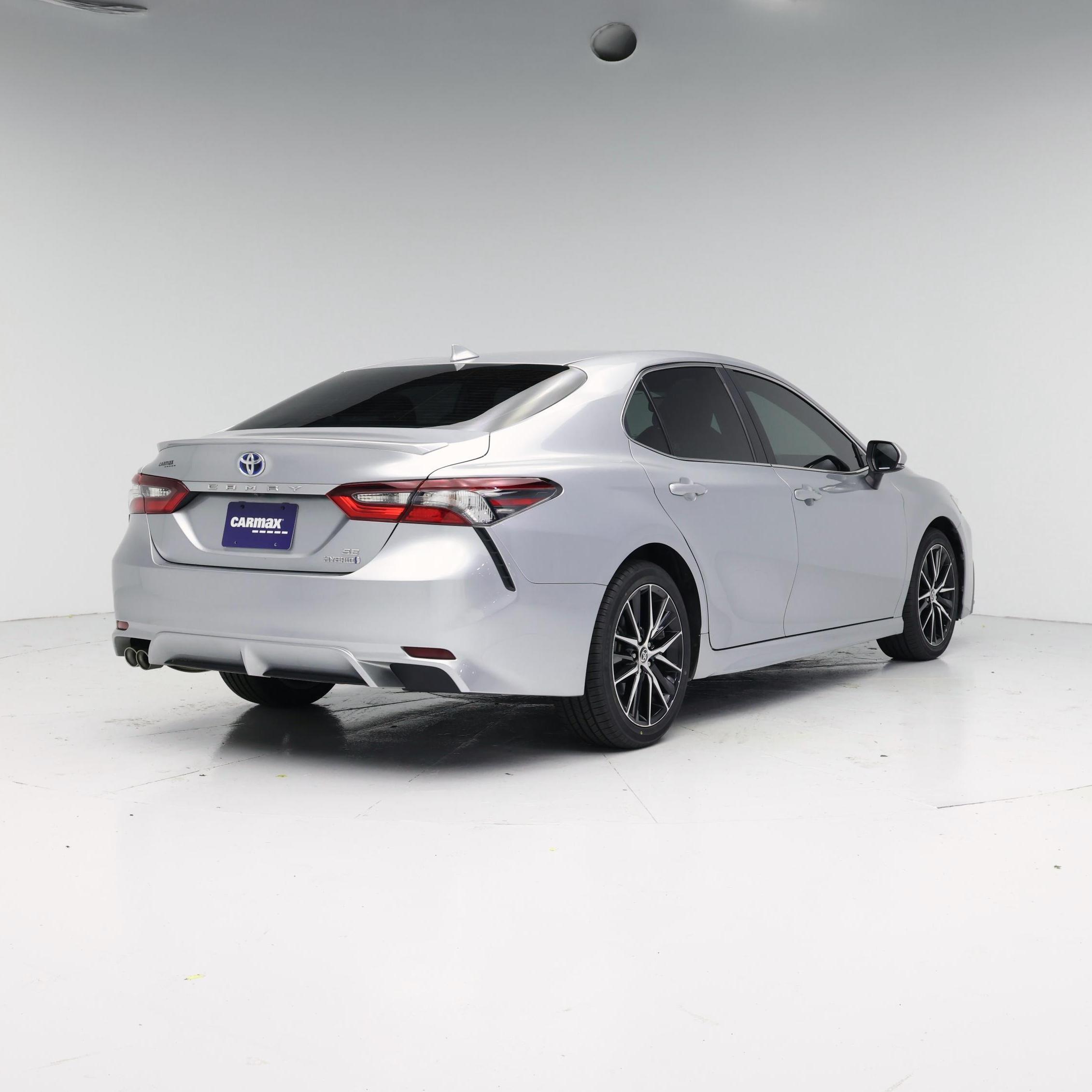 Thumbnail: 2022 Toyota Camry - 8