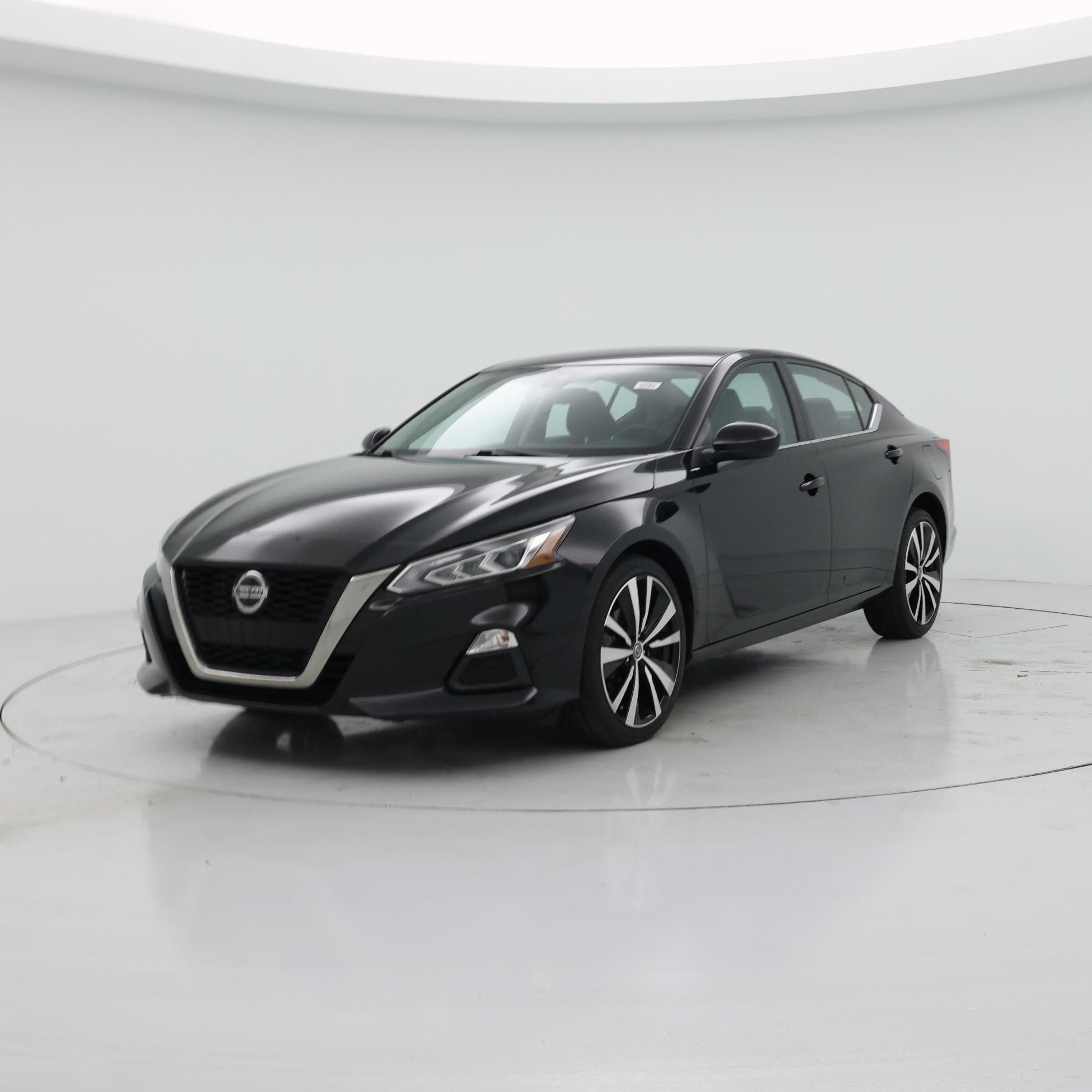 Thumbnail: 2020 Nissan Altima - 4
