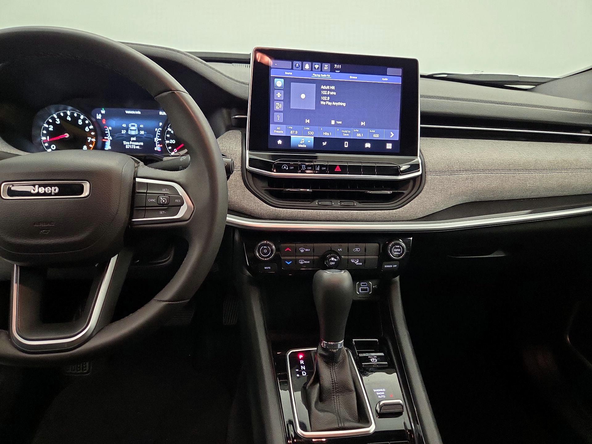 Thumbnail: 2024 Jeep Compass - 9