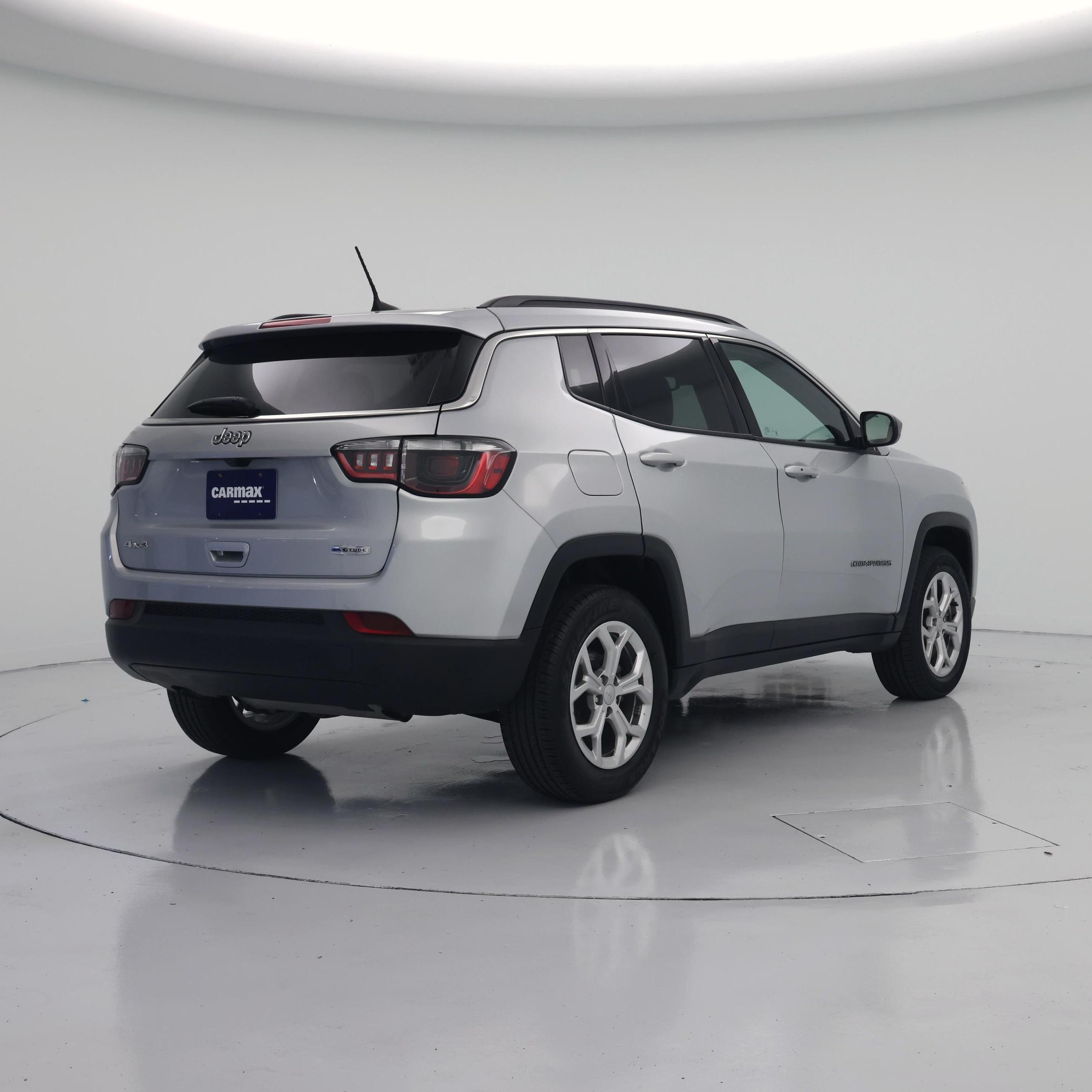 Thumbnail: 2024 Jeep Compass - 8